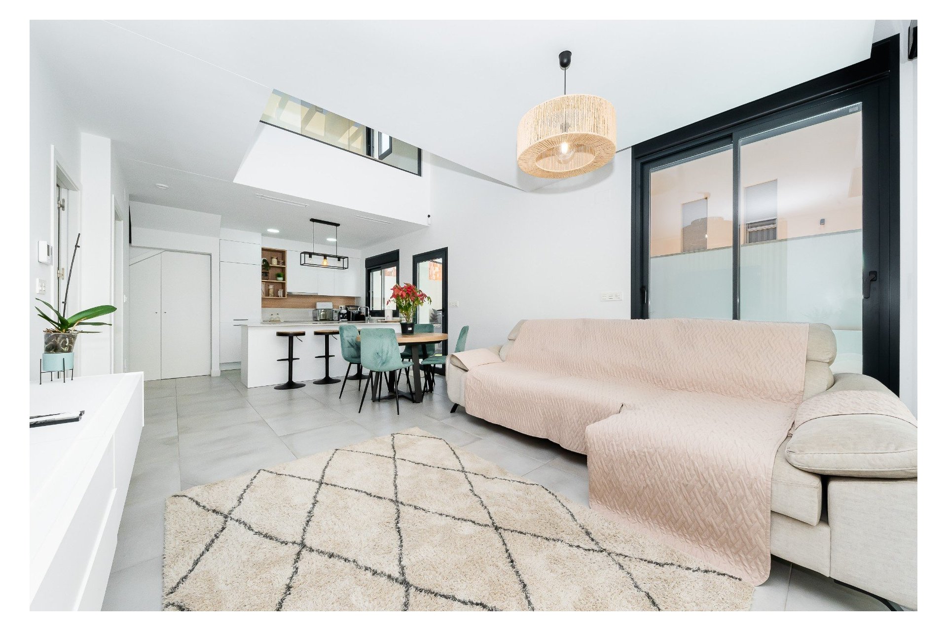 Resale - Villa - Los Montesinos
