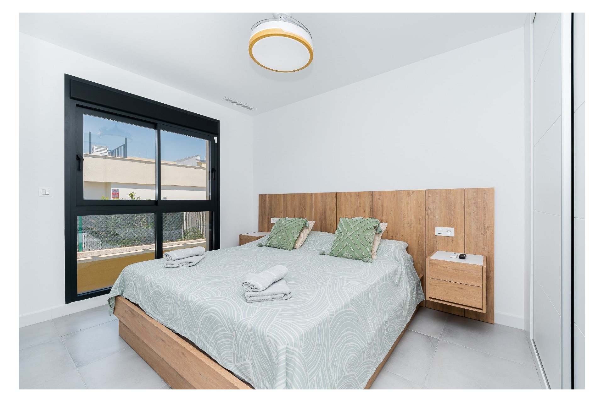 Resale - Villa - Los Montesinos