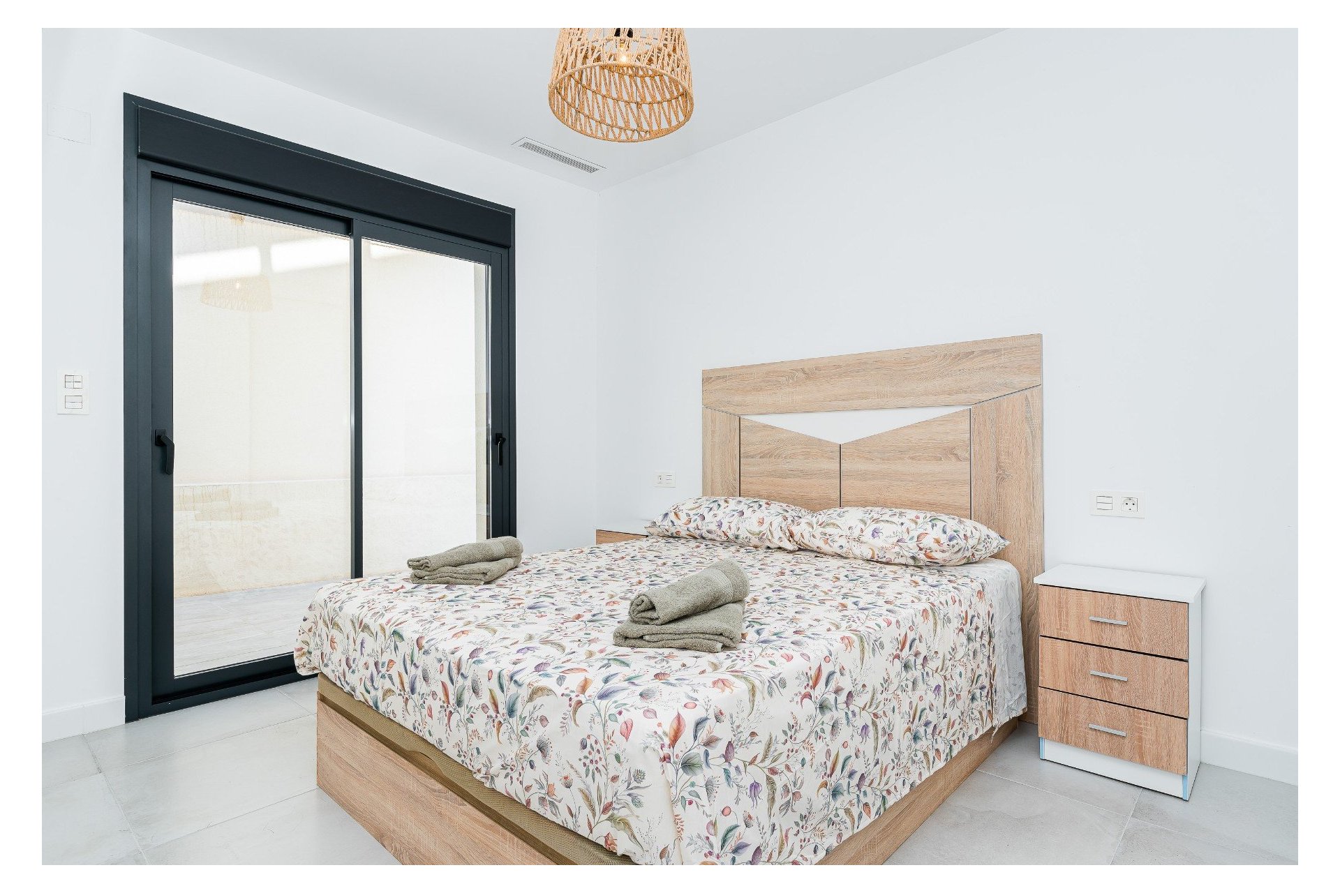 Resale - Villa - Los Montesinos