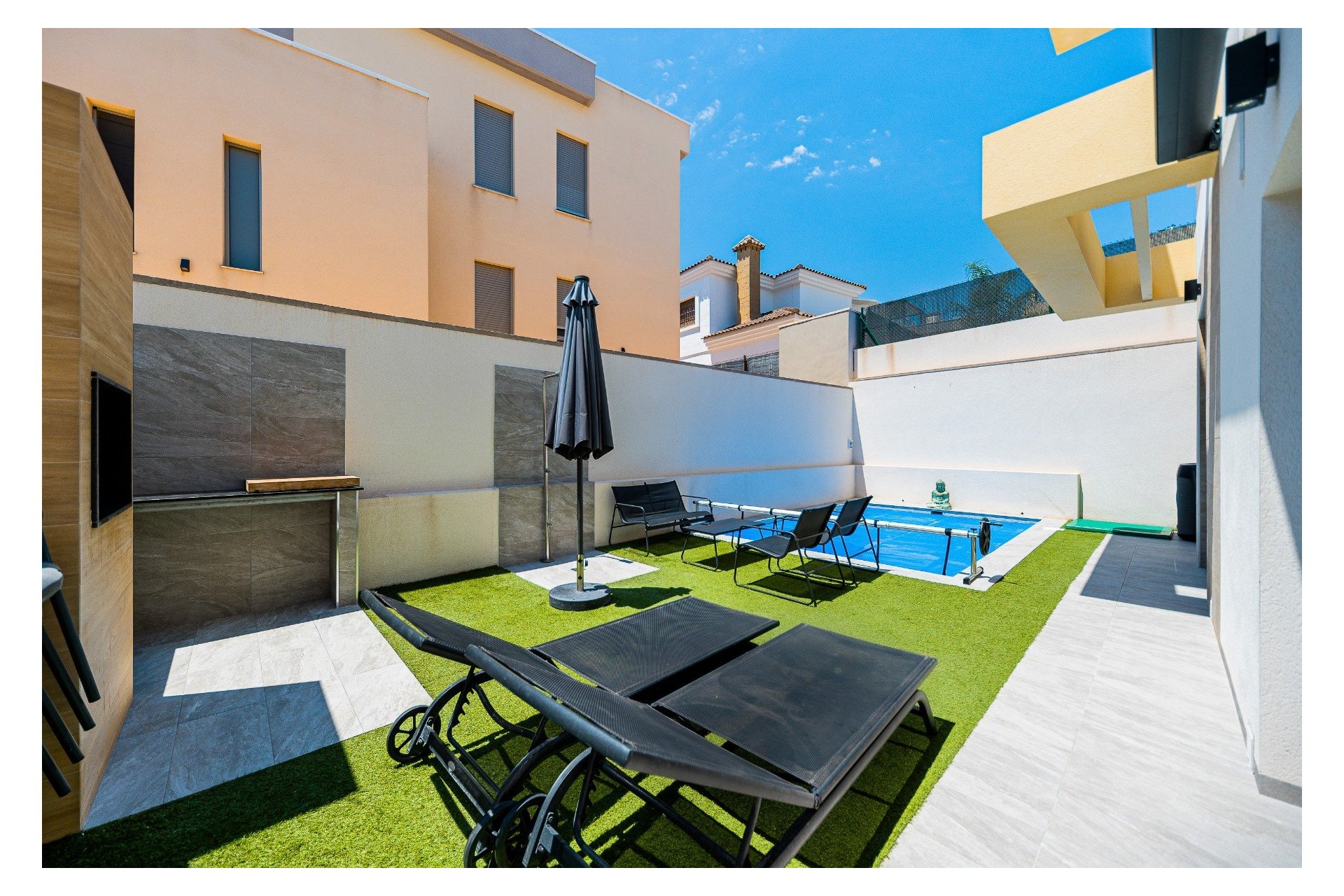 Resale - Villa - Los Montesinos