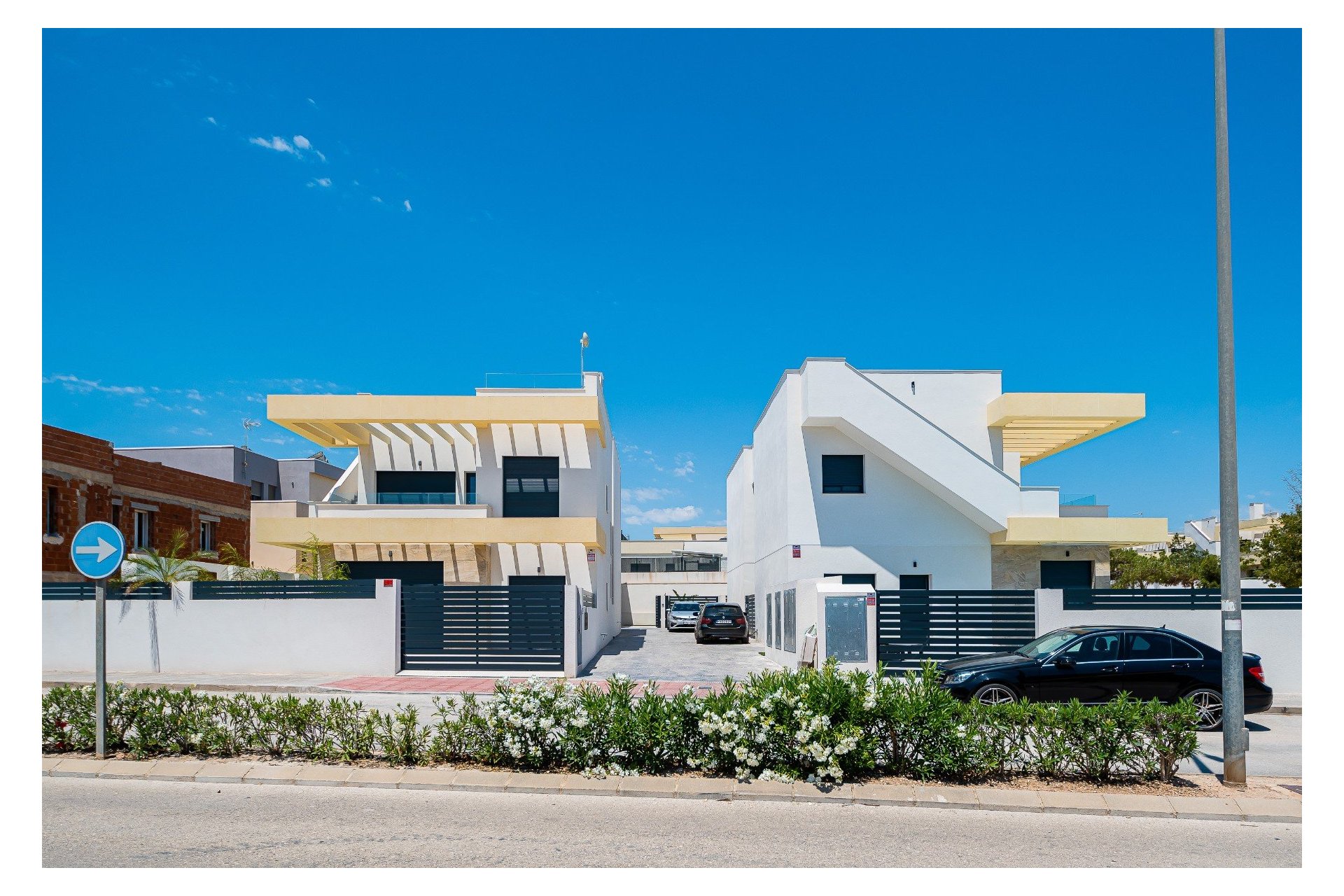 Resale - Villa - Los Montesinos