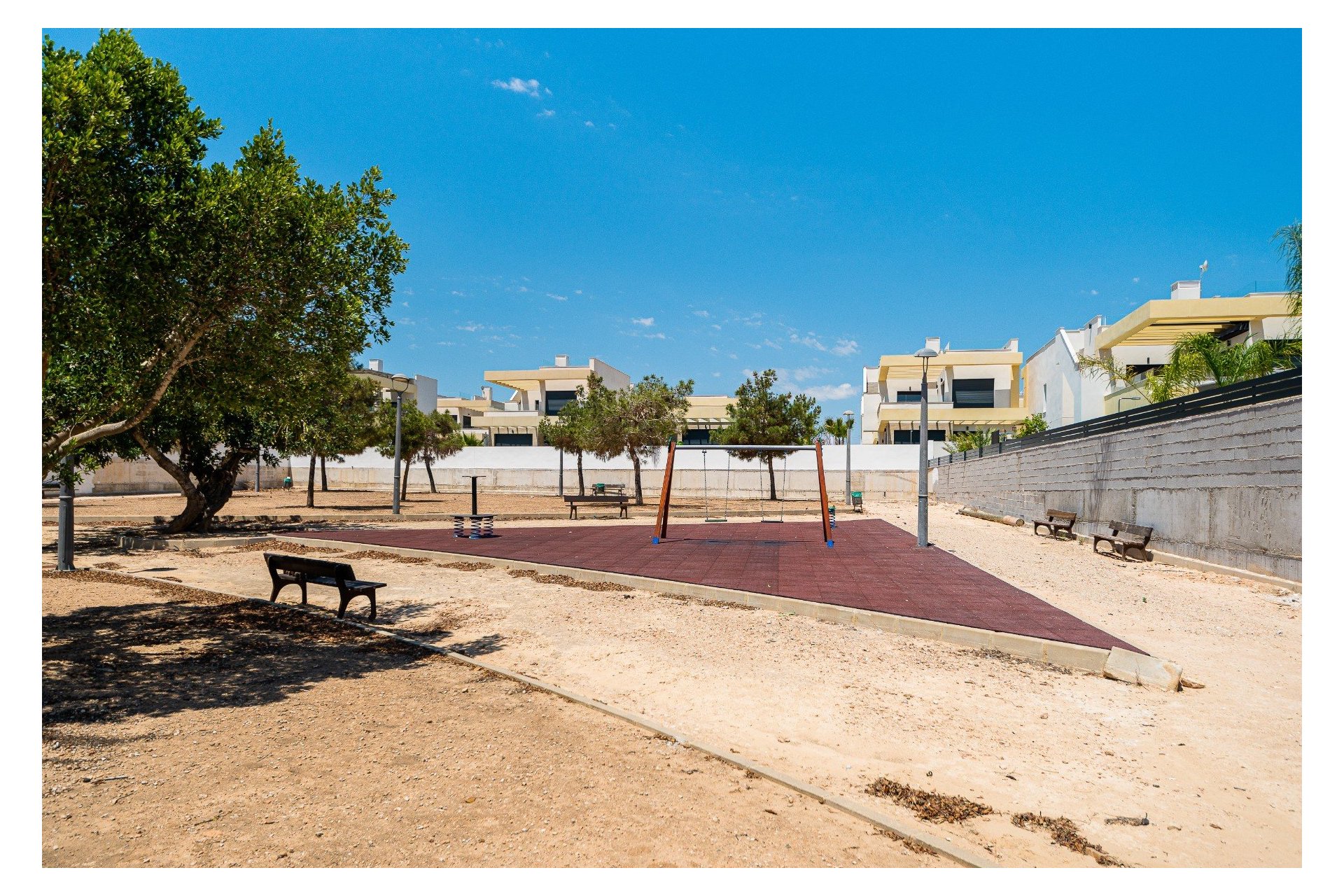 Resale - Villa - Los Montesinos