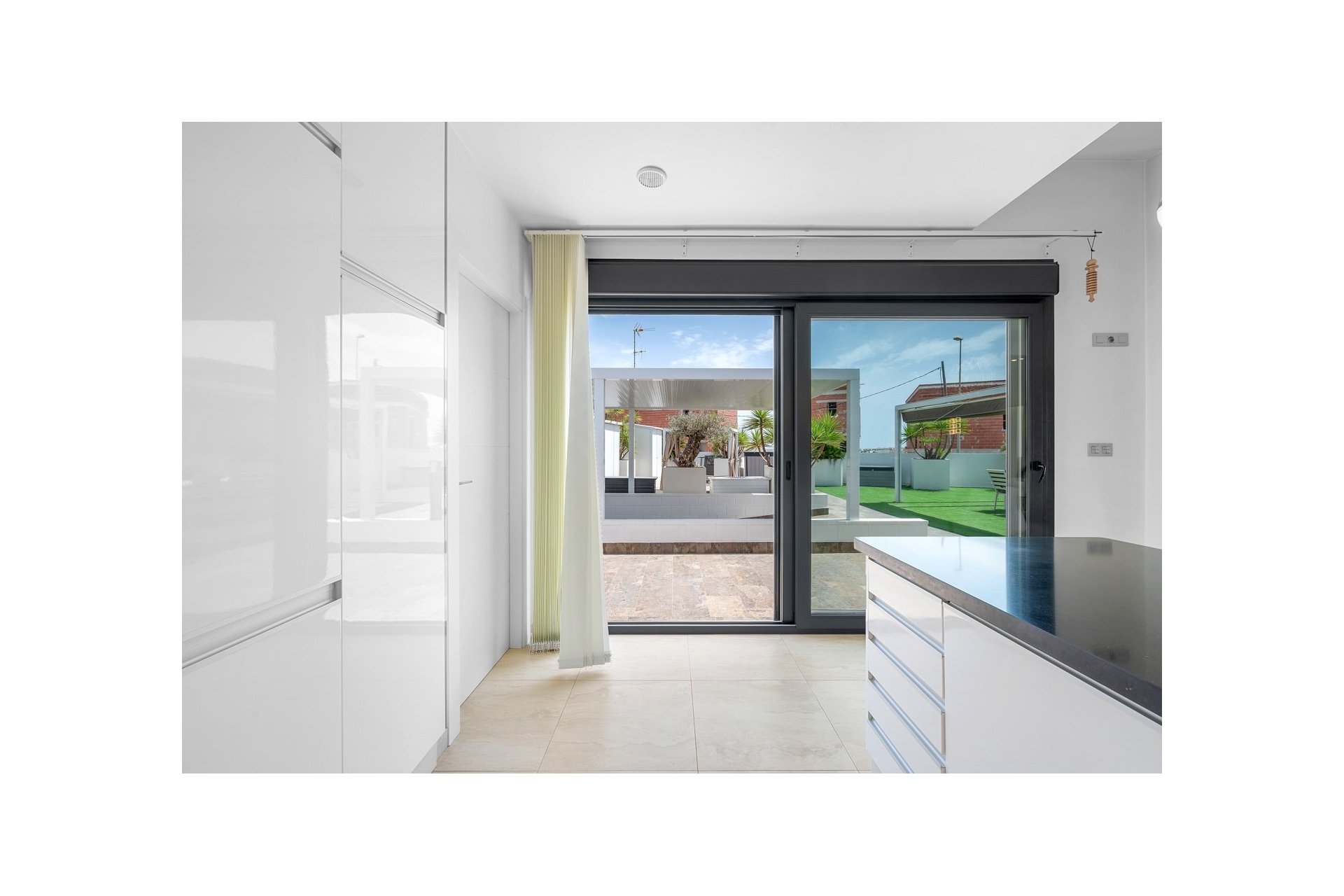 Resale - Villa - Orihuela Costa - Villamartín