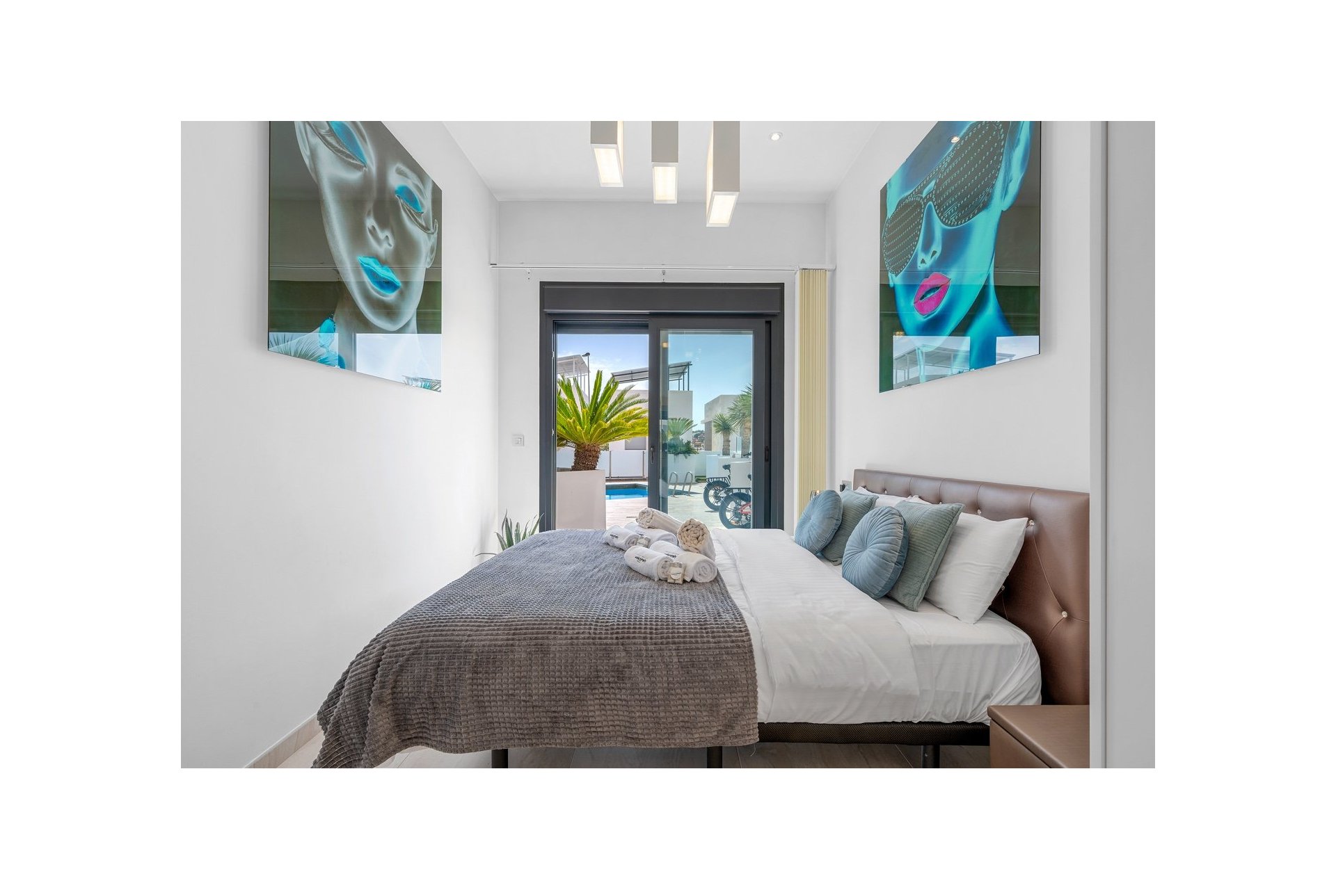 Resale - Villa - Orihuela Costa - Villamartín