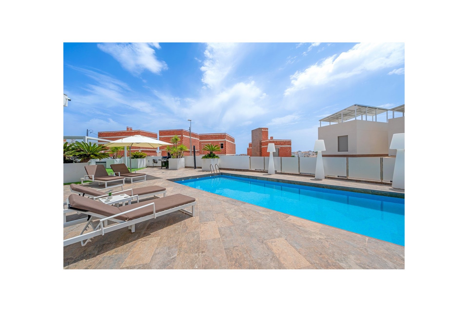 Resale - Villa - Orihuela Costa - Villamartín