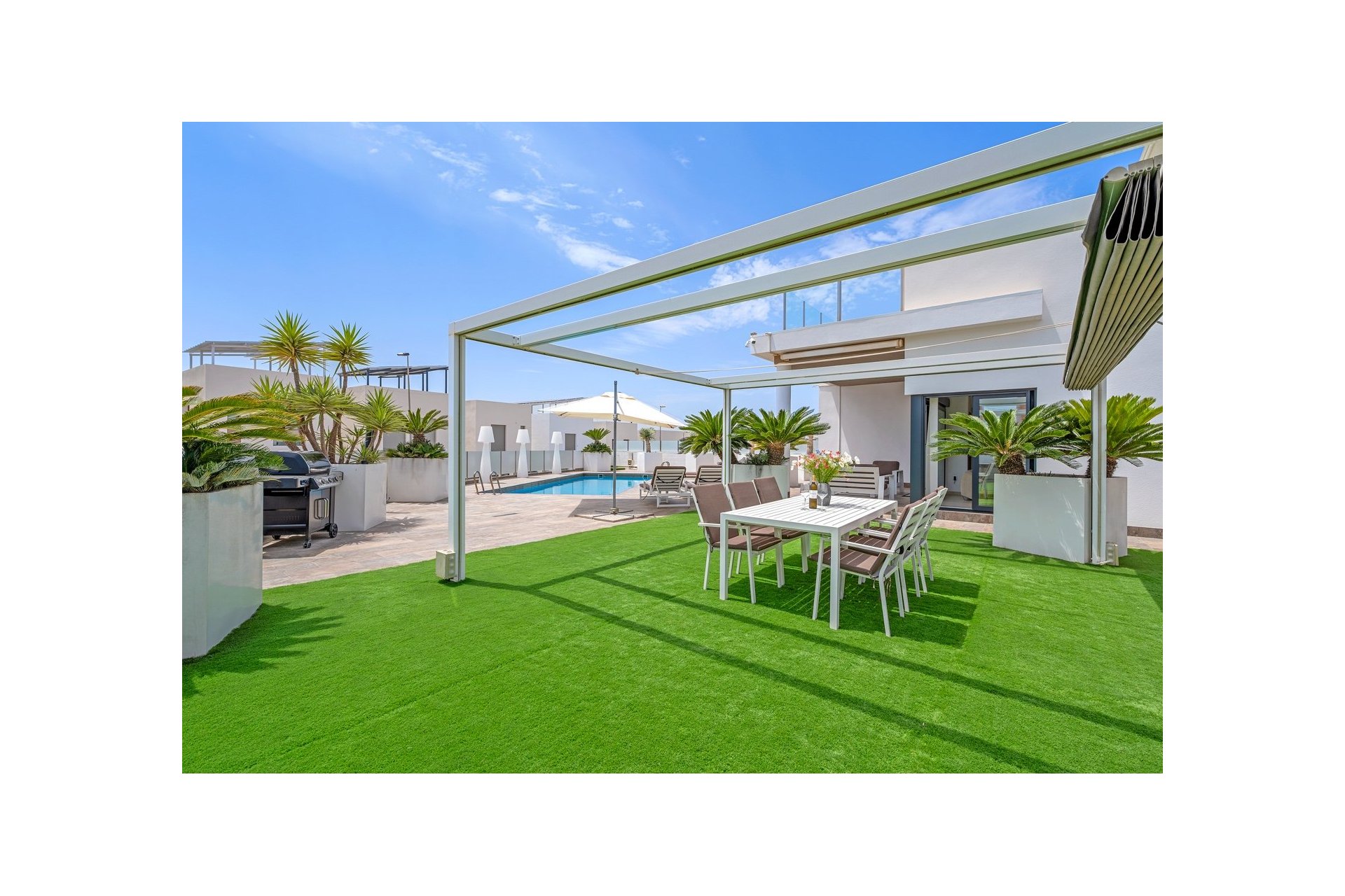Resale - Villa - Orihuela Costa - Villamartín