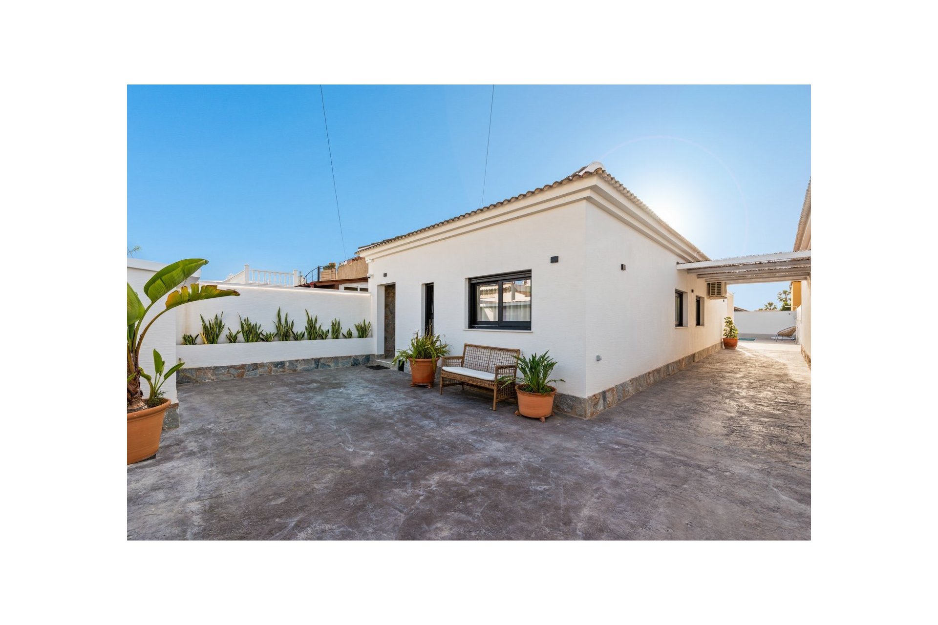 Resale - Villa - Torrevieja - El chaparral