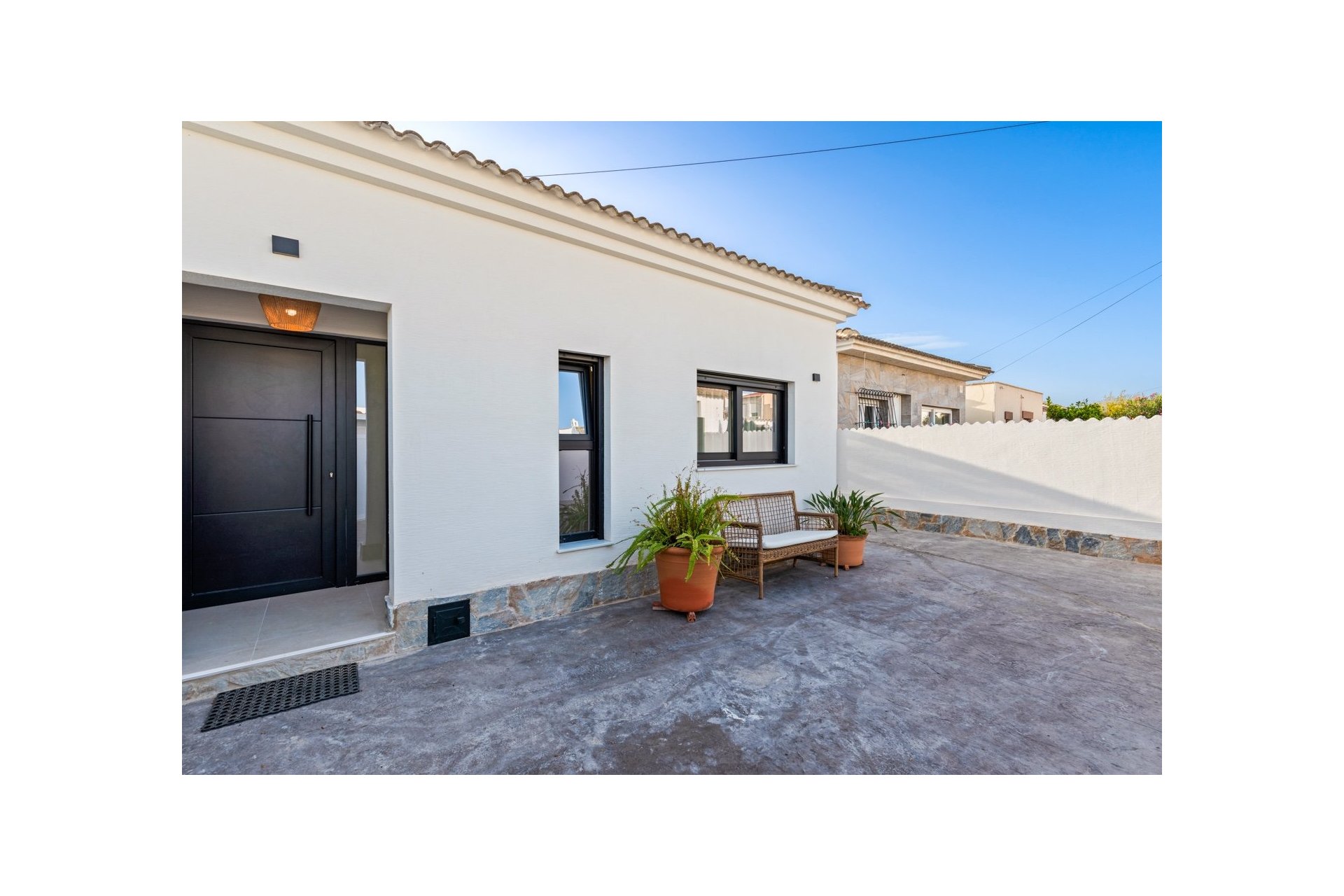 Resale - Villa - Torrevieja - El chaparral
