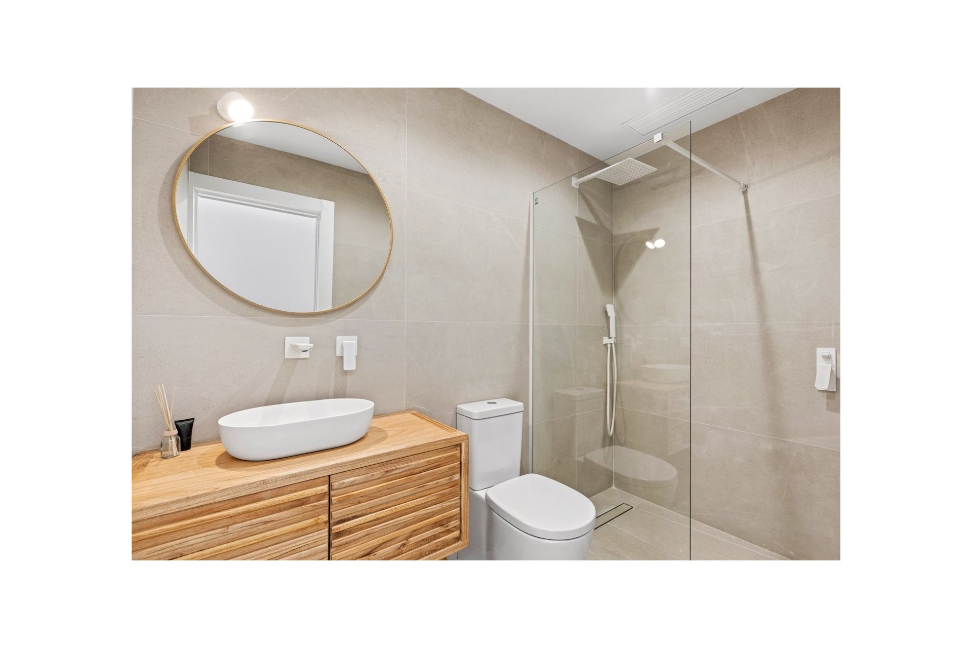 Resale - Villa - Torrevieja - El chaparral