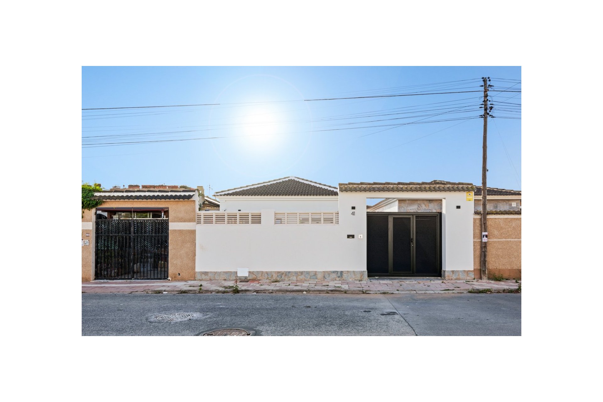 Resale - Villa - Torrevieja - El chaparral