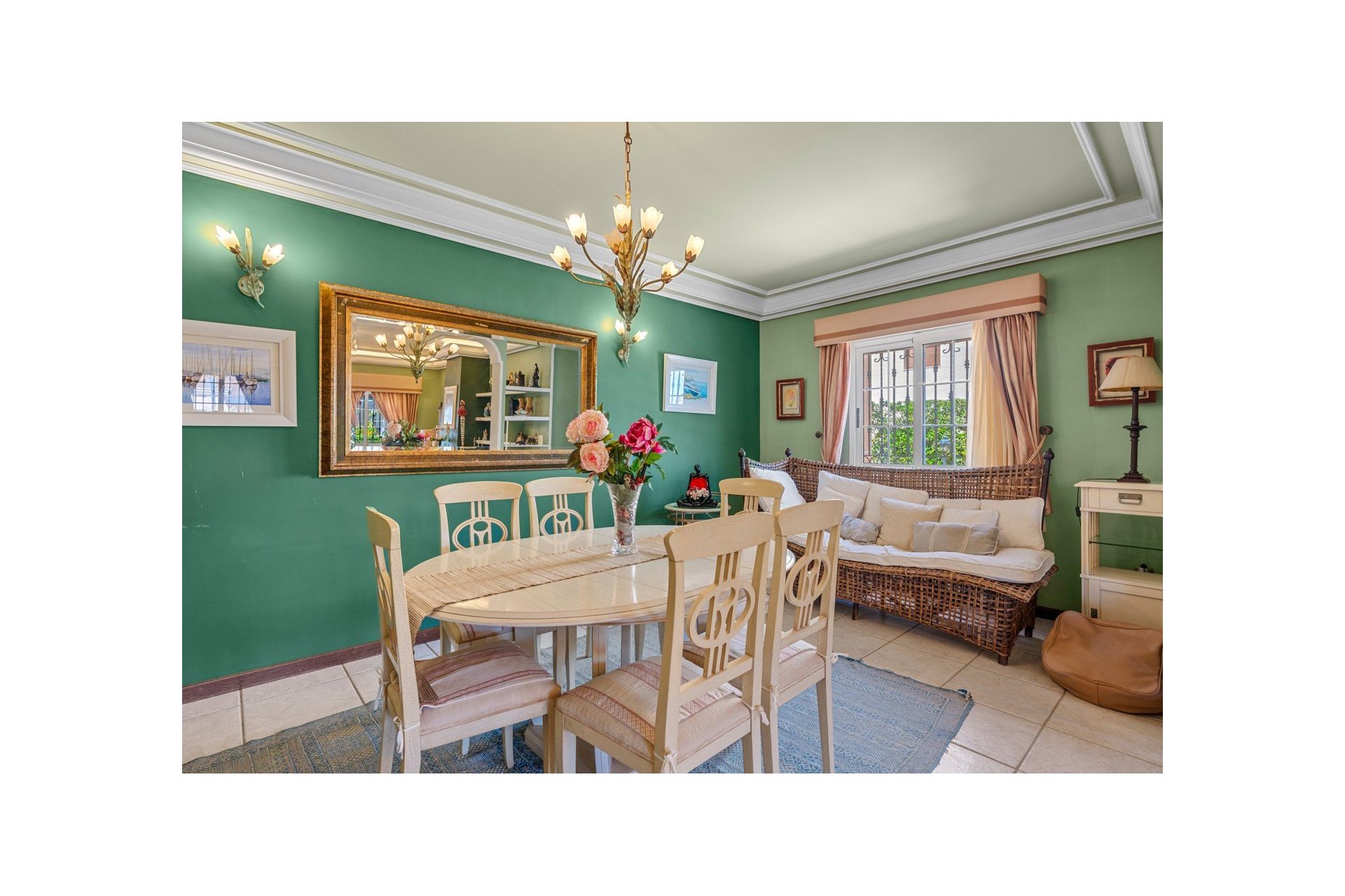 Resale - Villa - Torrevieja - La Mata