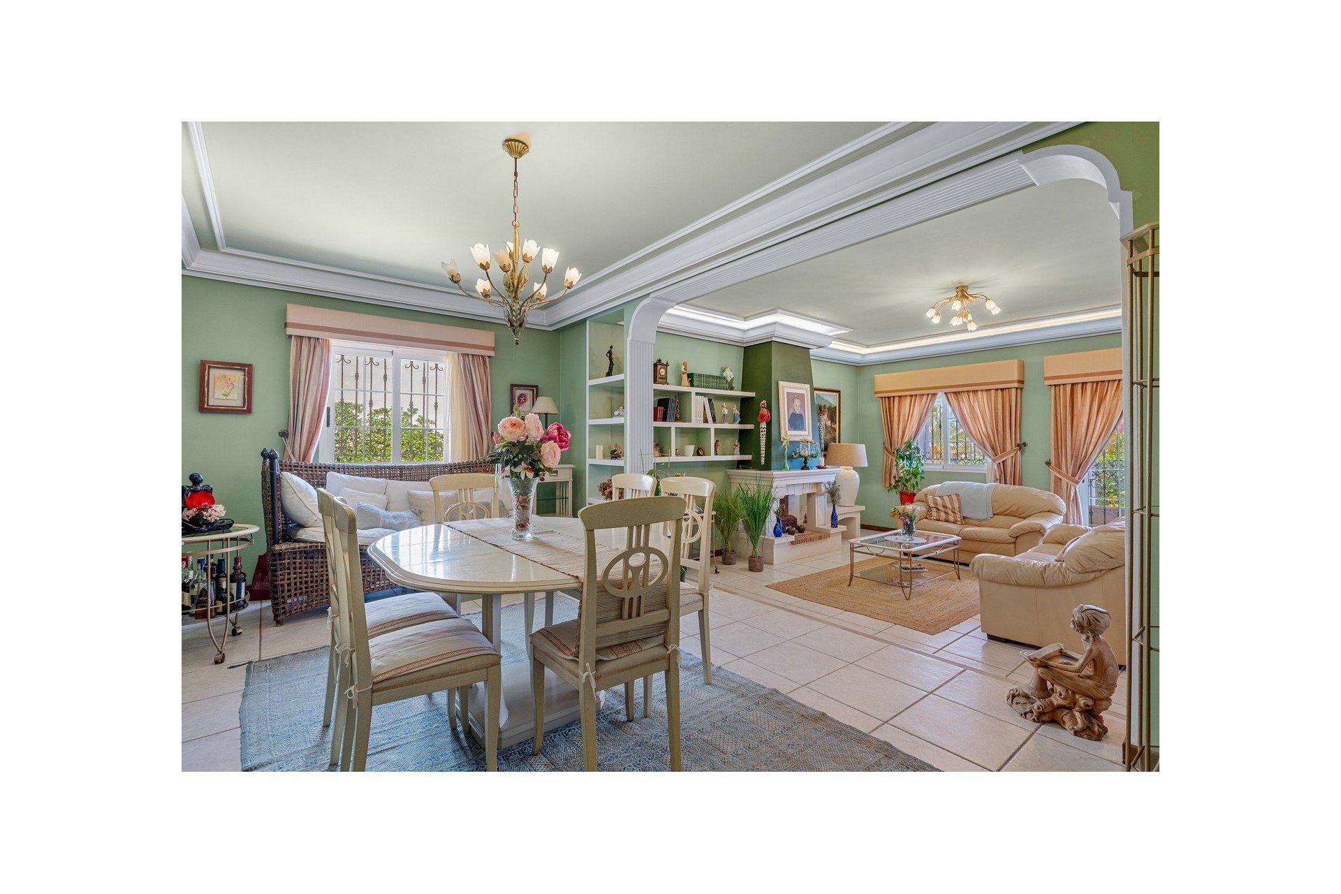 Resale - Villa - Torrevieja - La Mata