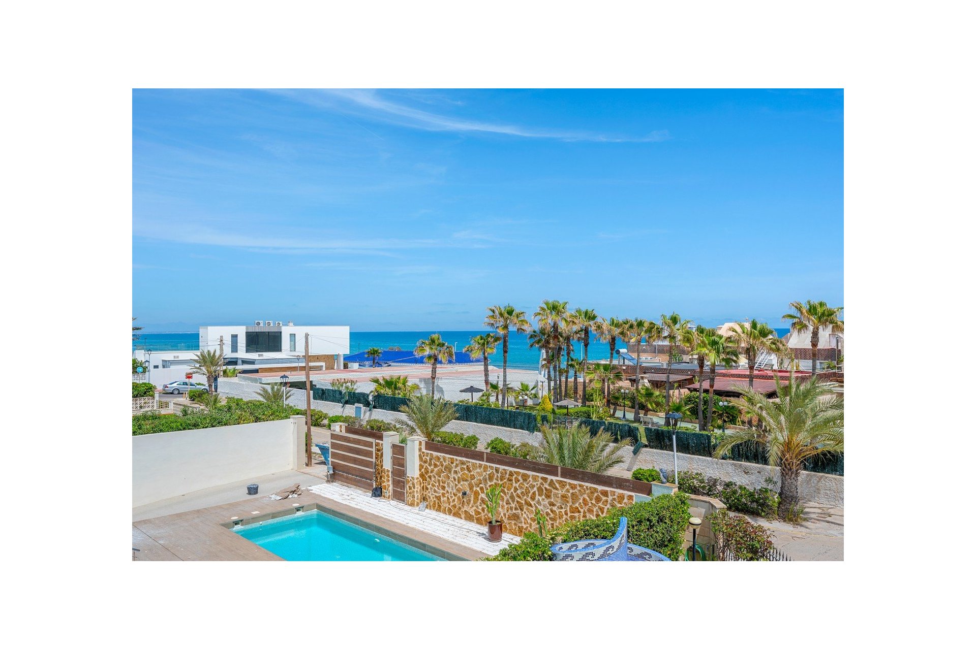 Resale - Villa - Torrevieja - La Mata