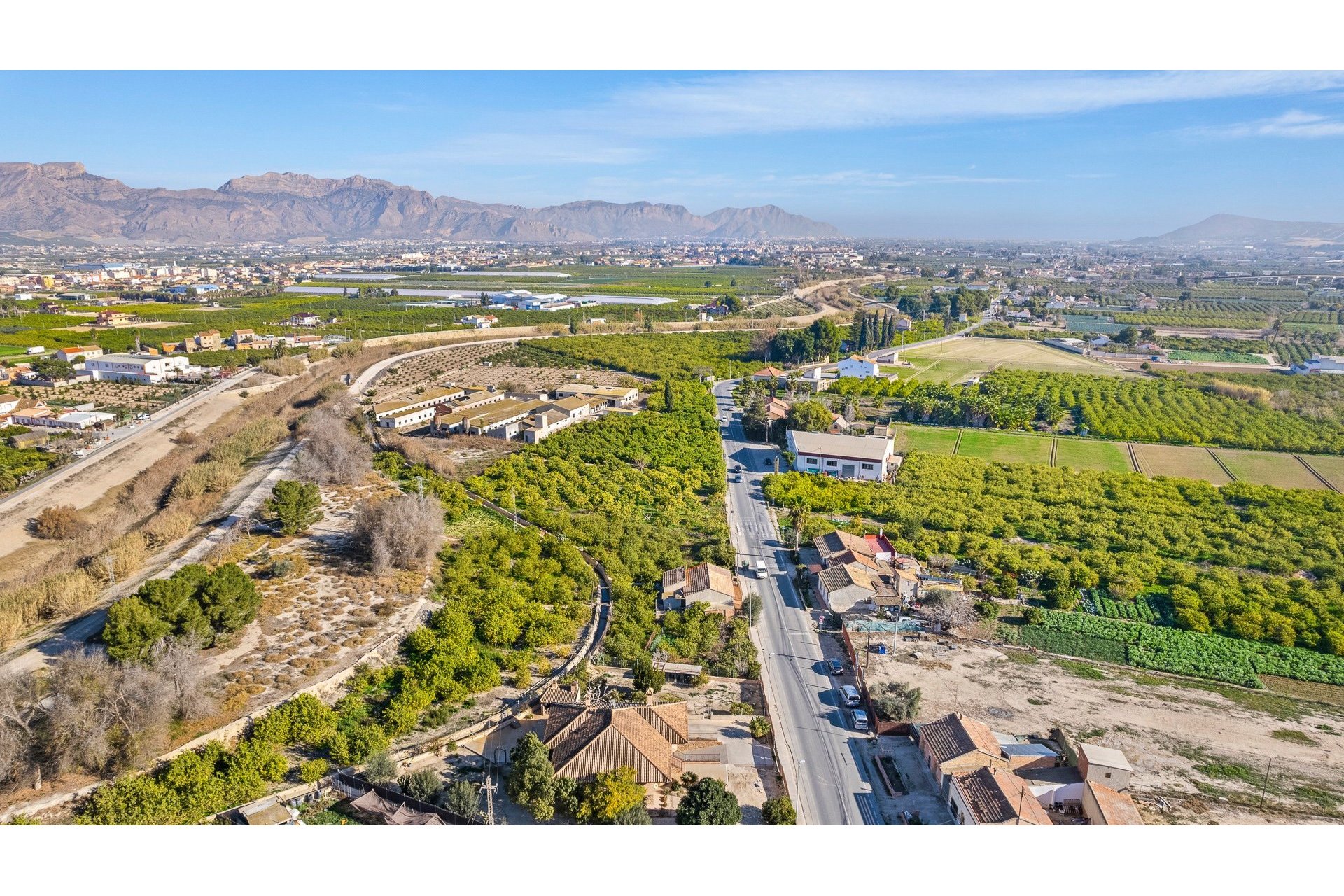 Reventa - Finca - Beniel - Carretera de Beniel