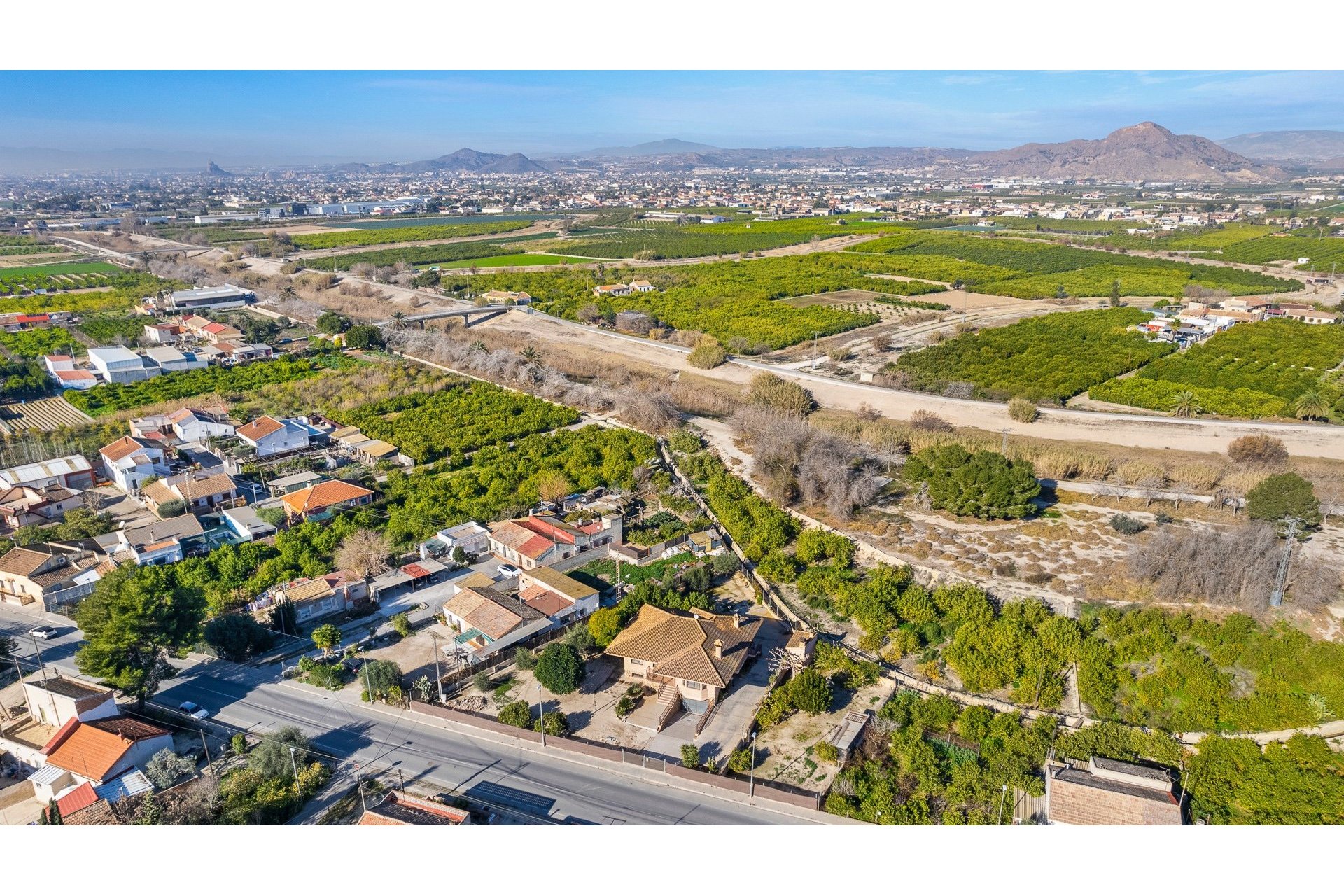 Reventa - Finca - Beniel - Carretera de Beniel