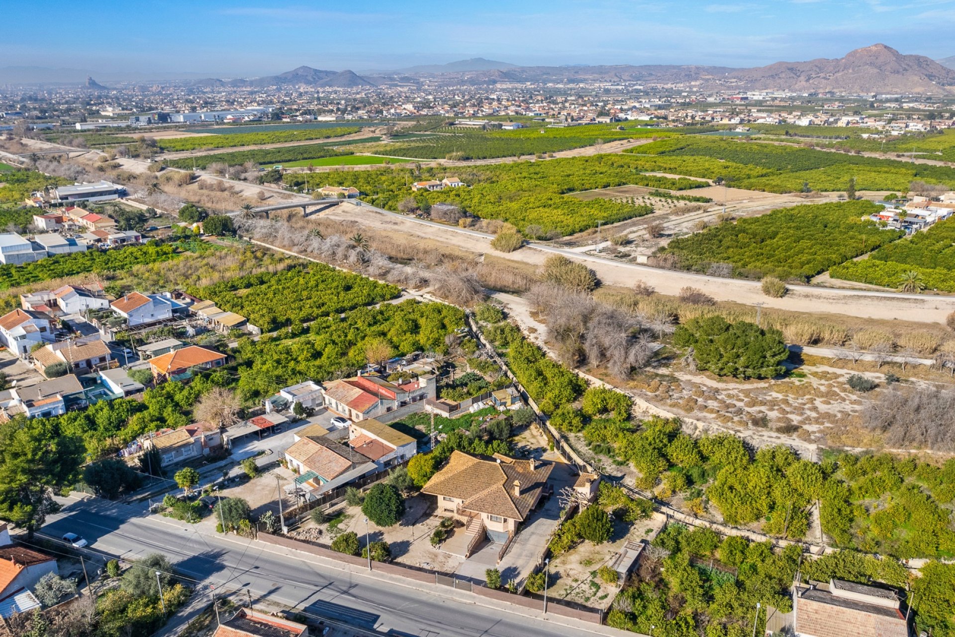 Reventa - Finca - Beniel - Carretera de Beniel