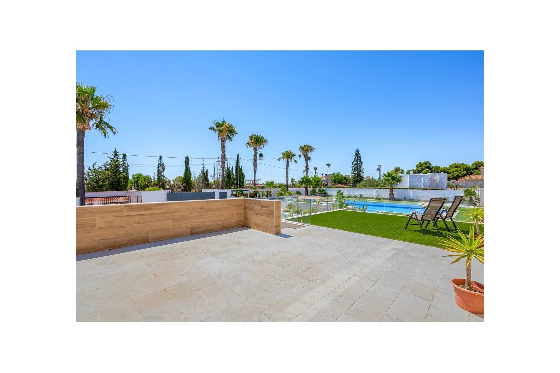 Reventa - Finca - Los Montesinos - La herrada