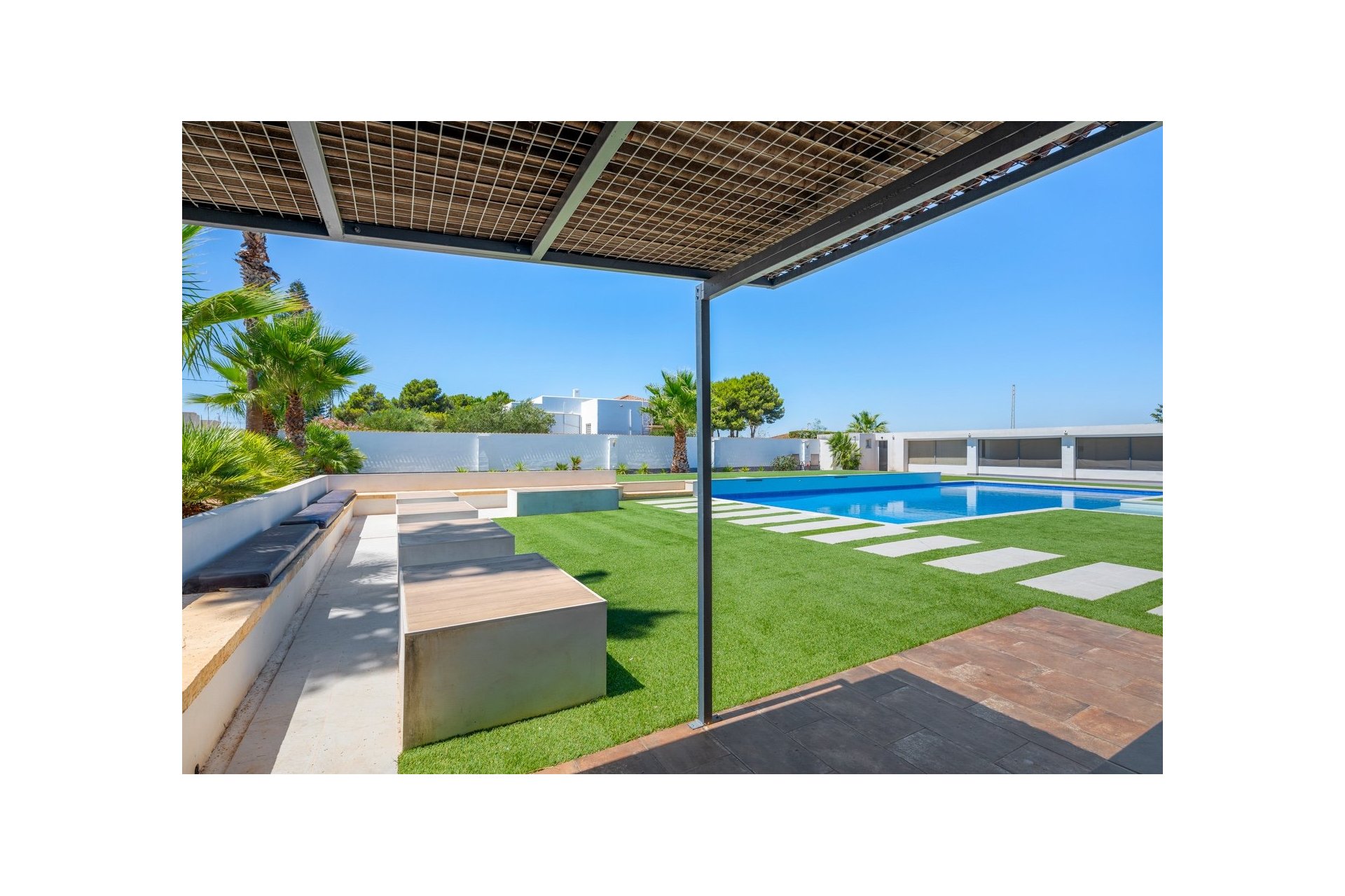 Reventa - Finca - Los Montesinos - La herrada