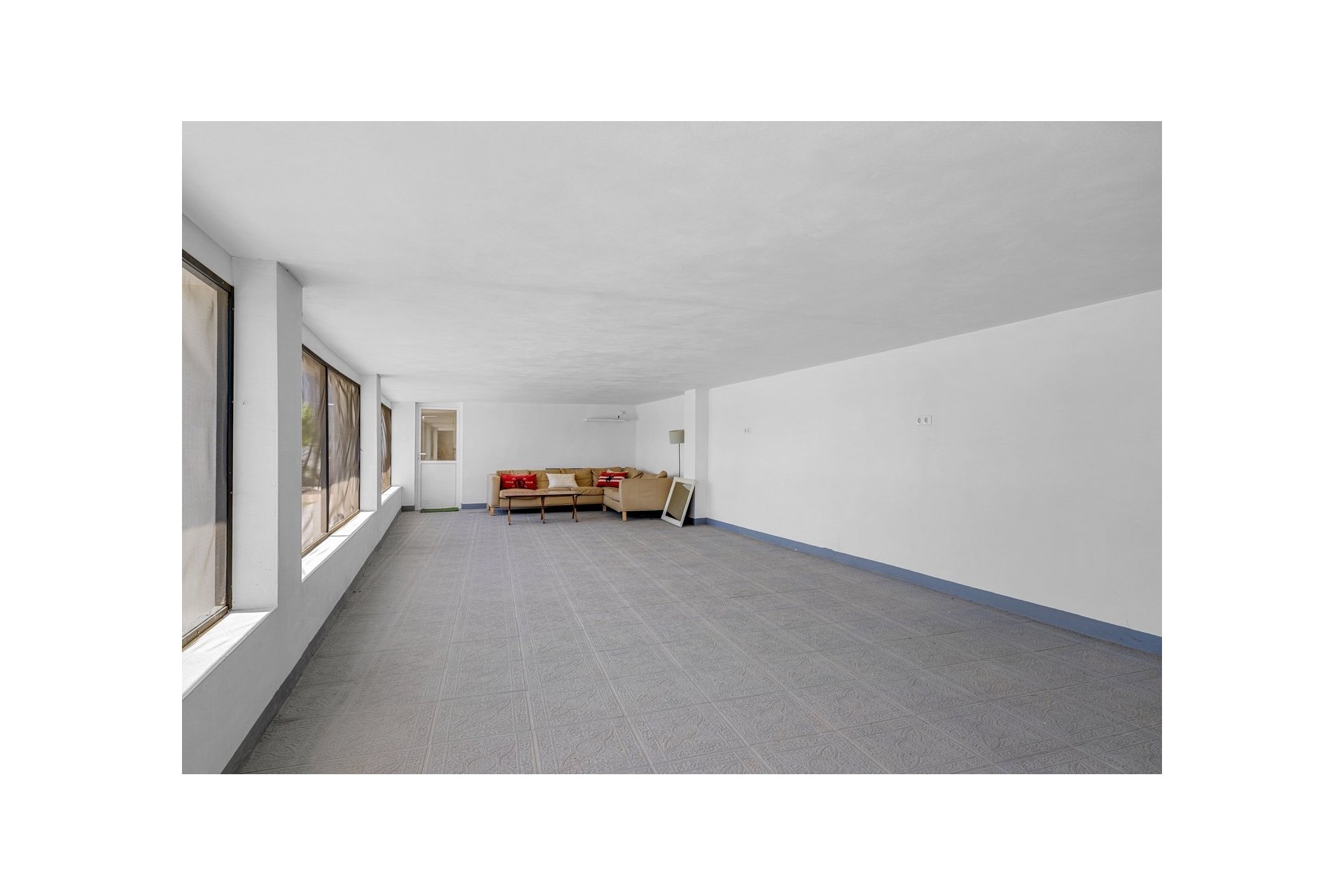 Reventa - Finca - Los Montesinos - La herrada