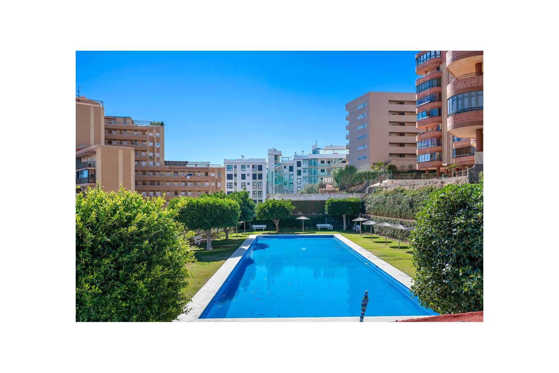 Reventa - Piso - Arenales del Sol - Segunda linea playa