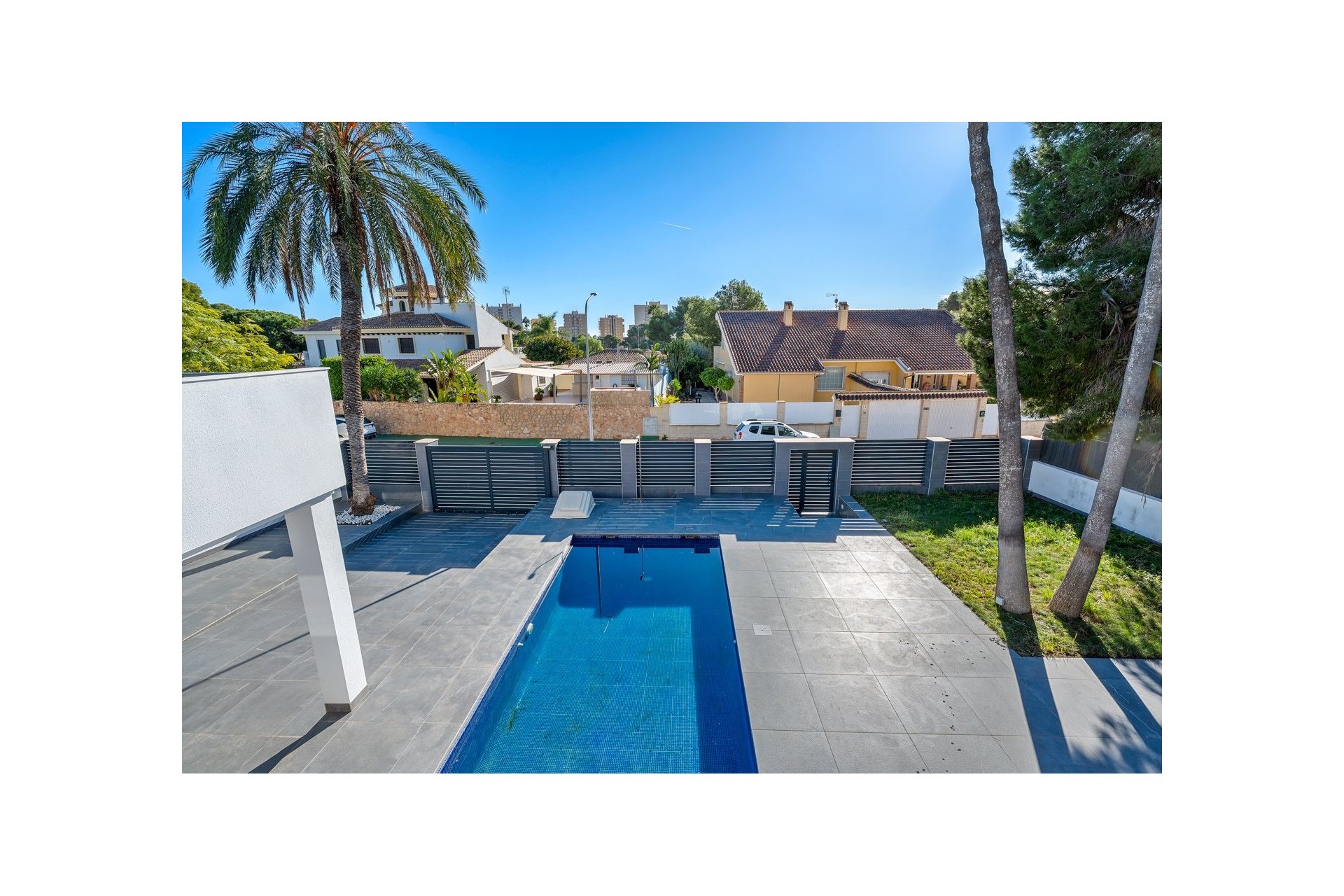 Reventa - Villa - Campoamor