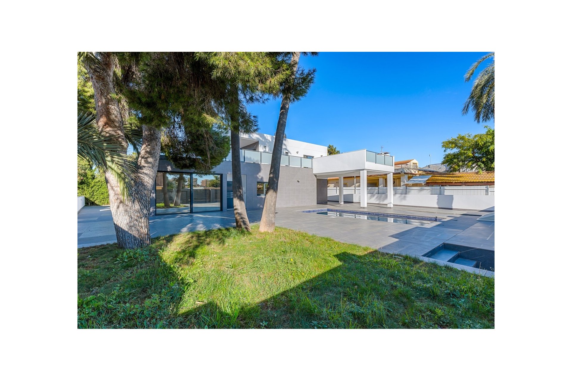 Reventa - Villa - Campoamor