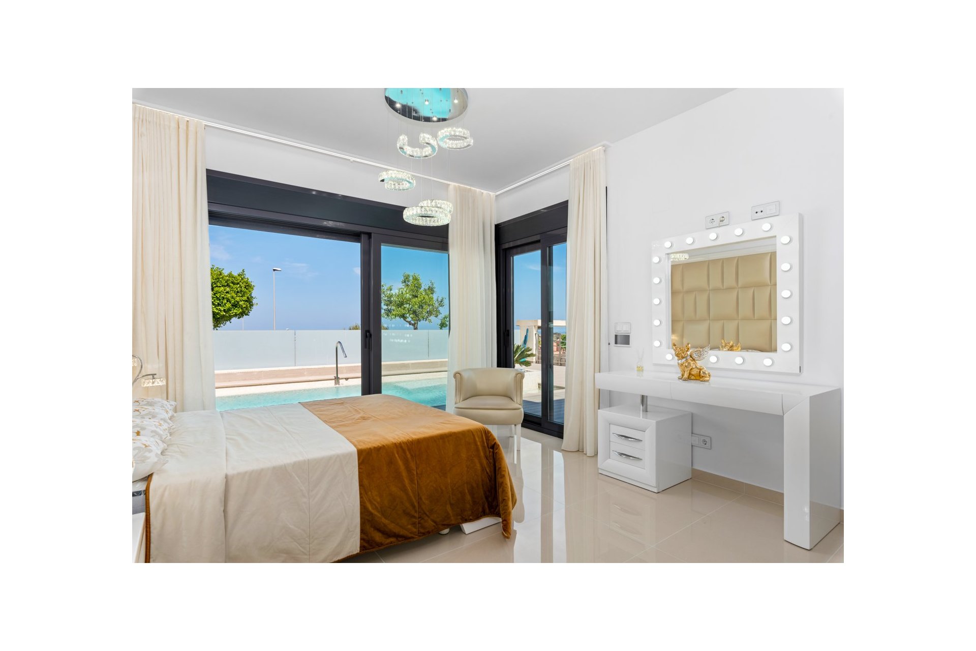 Reventa - Villa - San Miguel - San Miguel Salinas