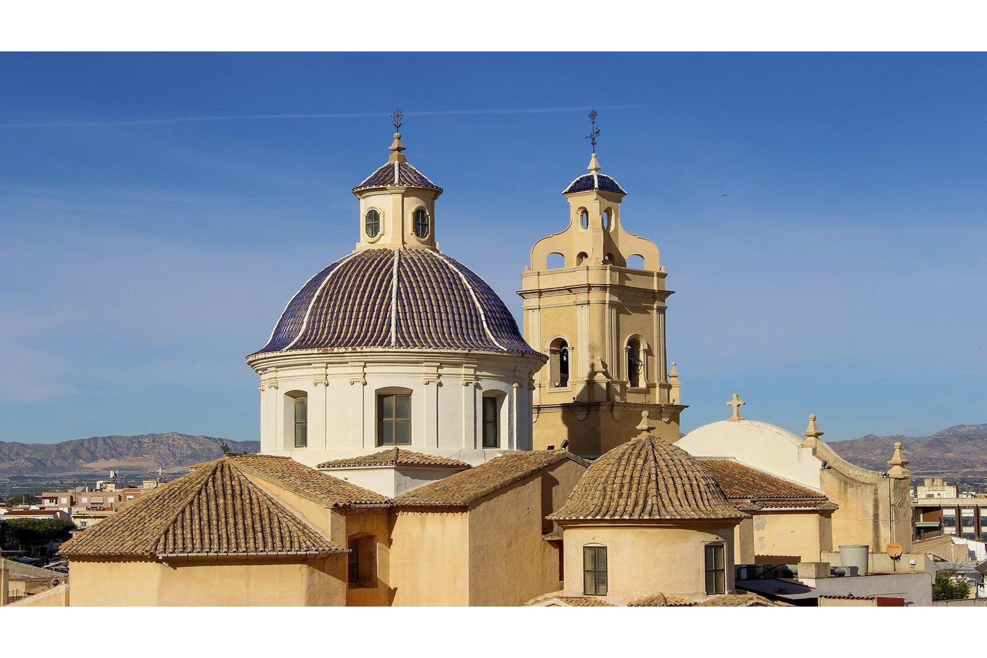 Rynek pierwotny - Town House - Cox - San Fernando