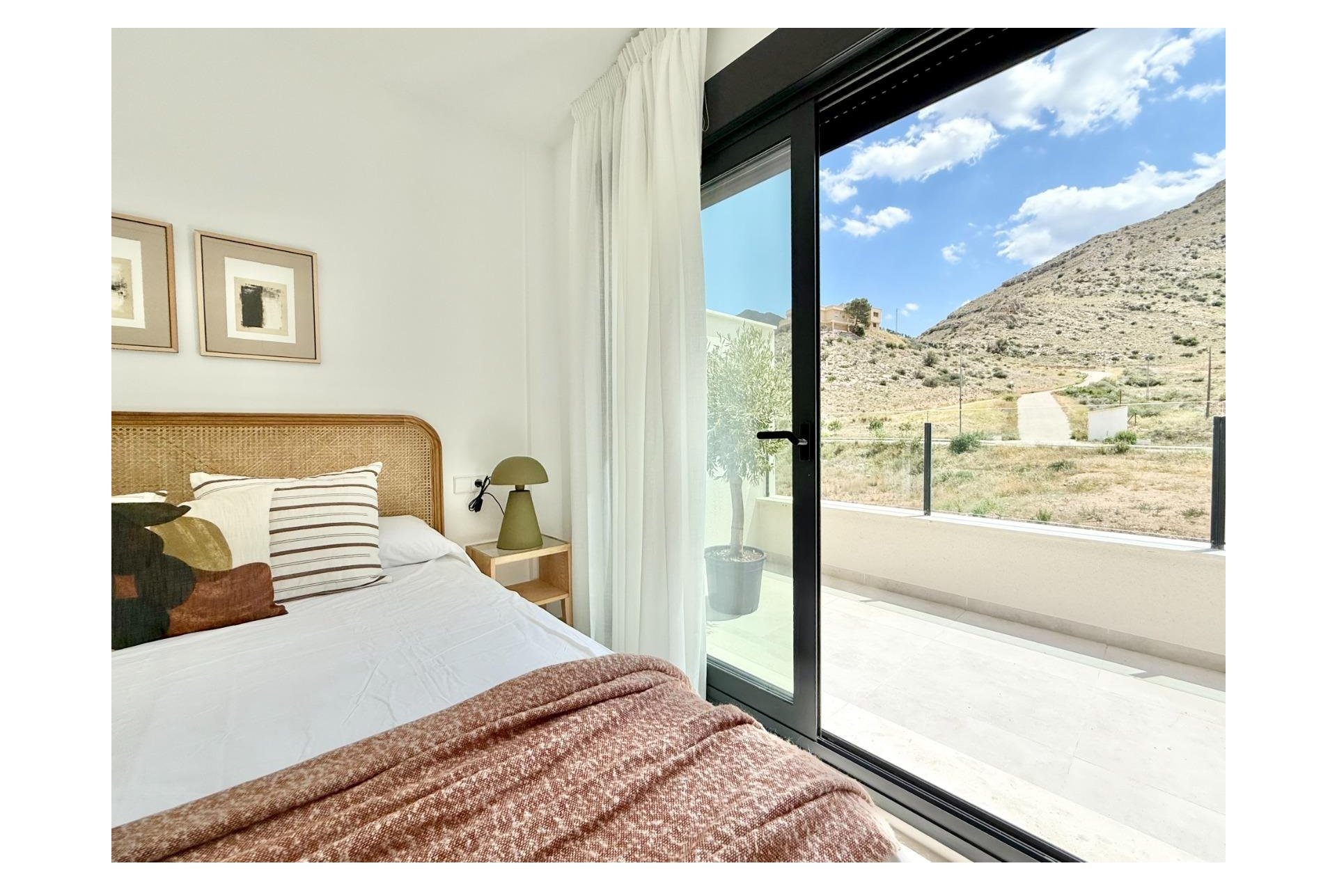 Rynek pierwotny - Town House - Cox - San Fernando