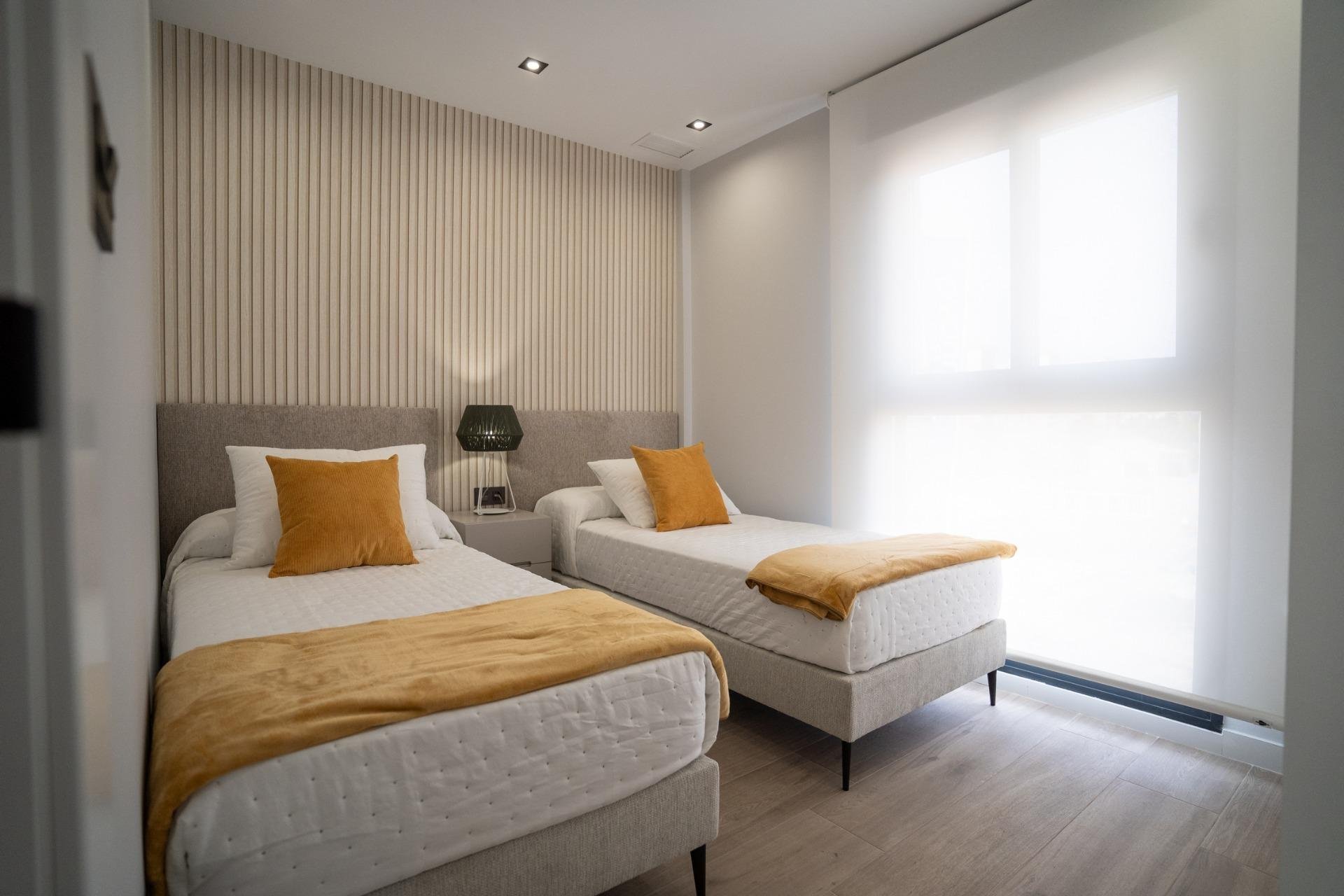 Rynek pierwotny - Town House - Orihuela Costa - Entre golf