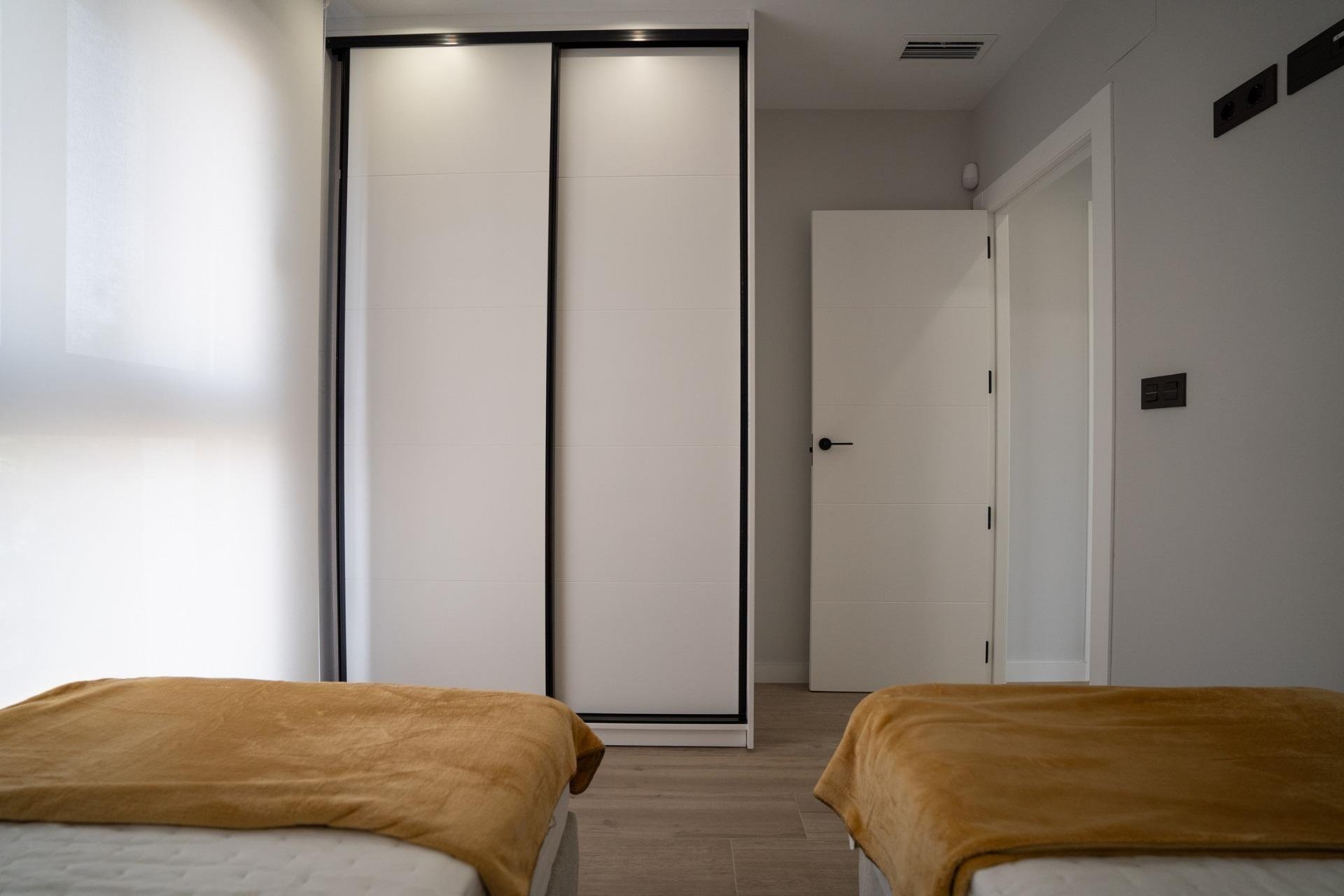 Rynek pierwotny - Town House - Orihuela Costa - Entre golf