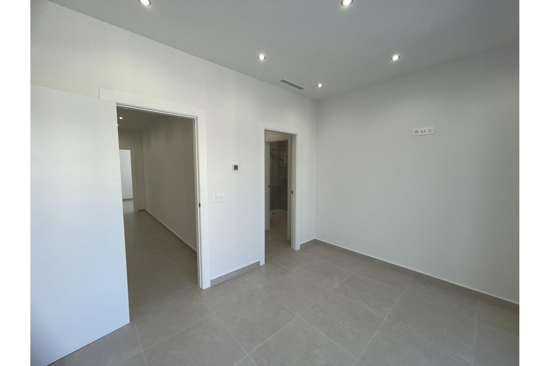 Rynek pierwotny - Villa - Almoradí - Heredades