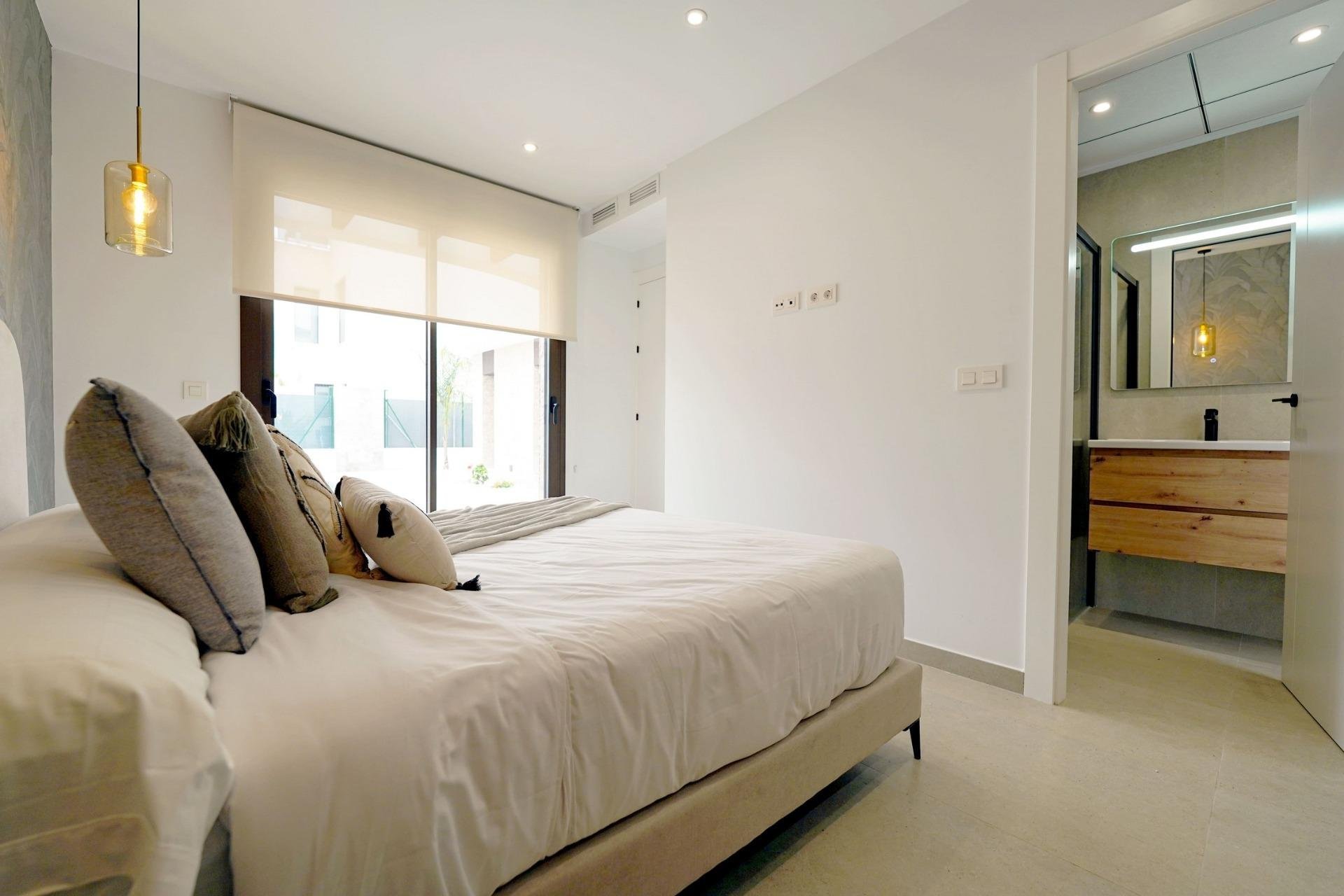 Rynek pierwotny - Villa - Almoradí - Las Heredades