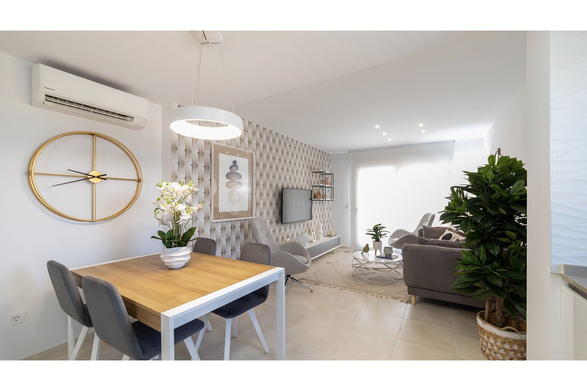 Rynek pierwotny - Villa - Busot, zona Bonalba Golf (Alicante) - Spain