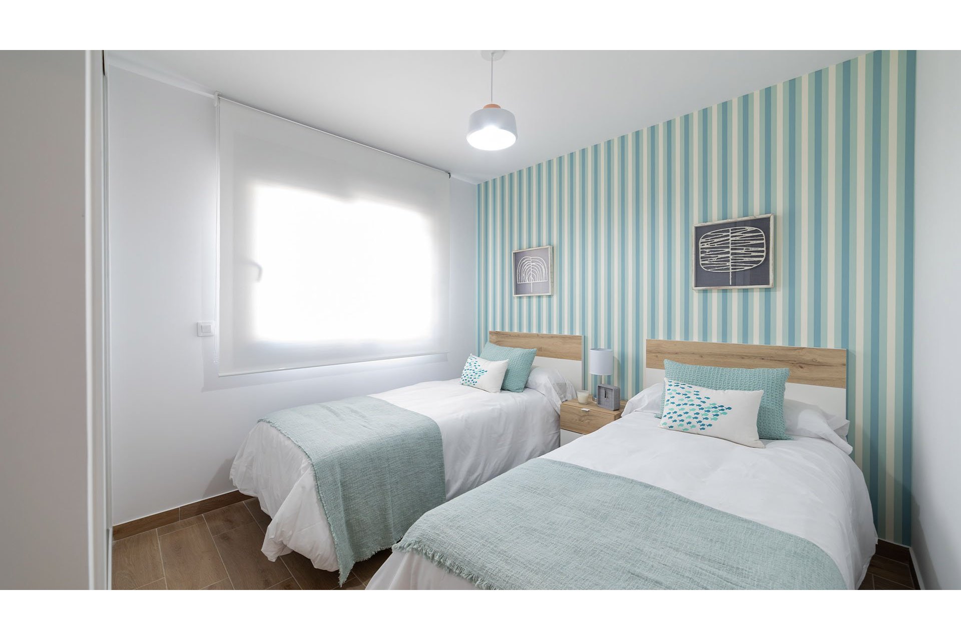 Rynek pierwotny - Villa - Busot, zona Bonalba Golf (Alicante) - Spain