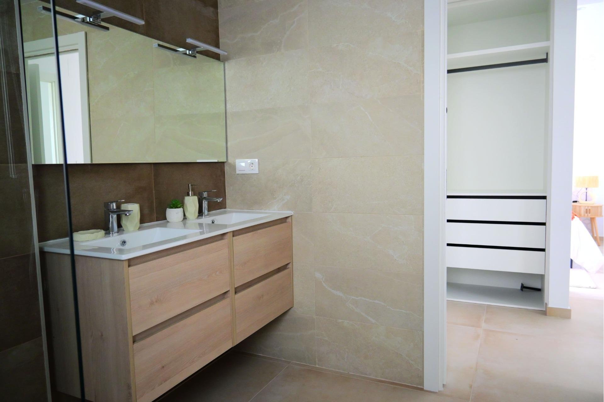 Rynek pierwotny - Villa - Dolores - polideportivo