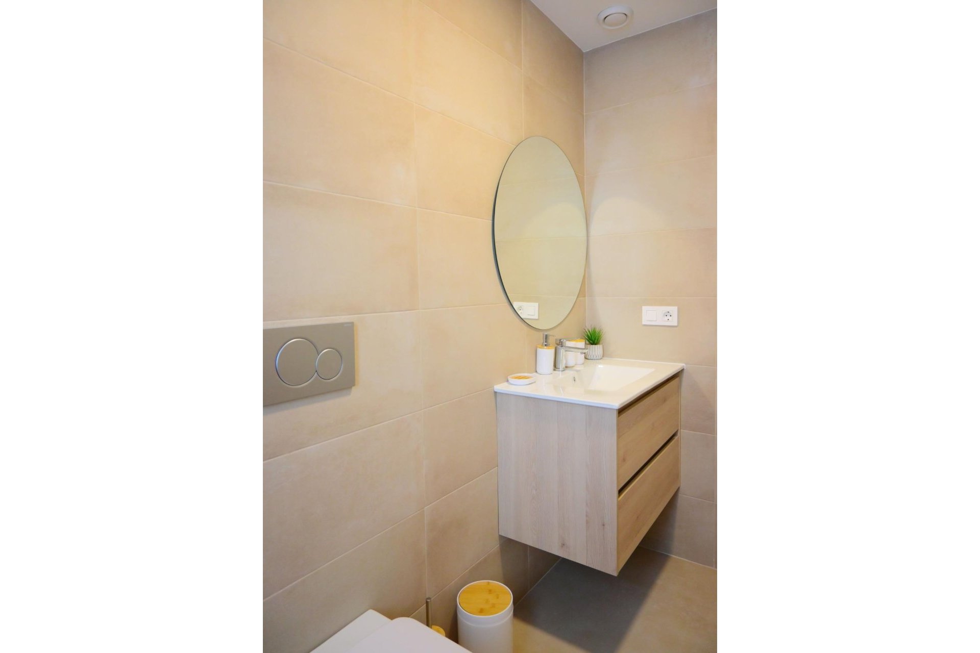 Rynek pierwotny - Villa - Dolores - polideportivo