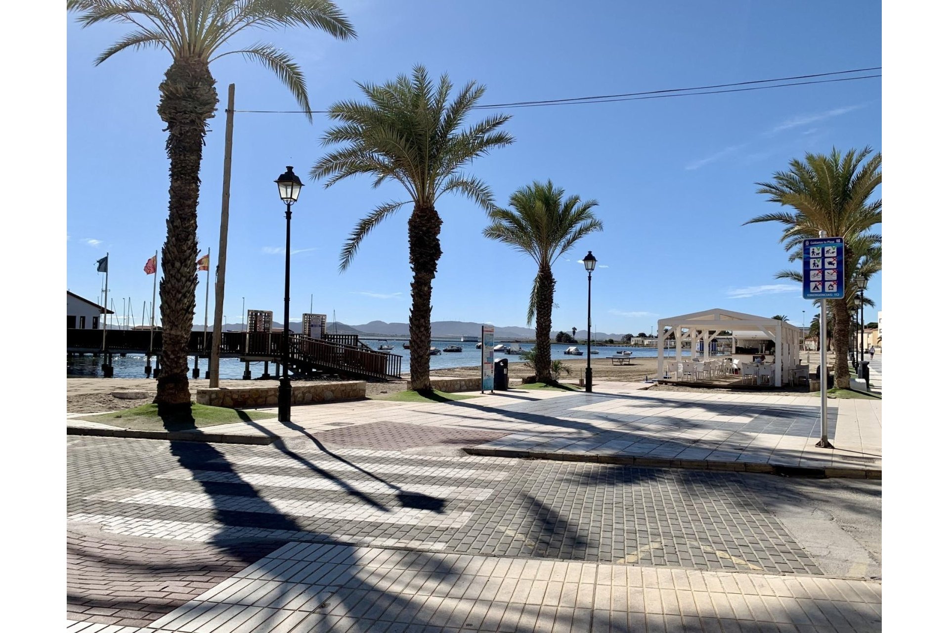 Rynek pierwotny - Villa - Los Alcázares - Playa la Atascadera