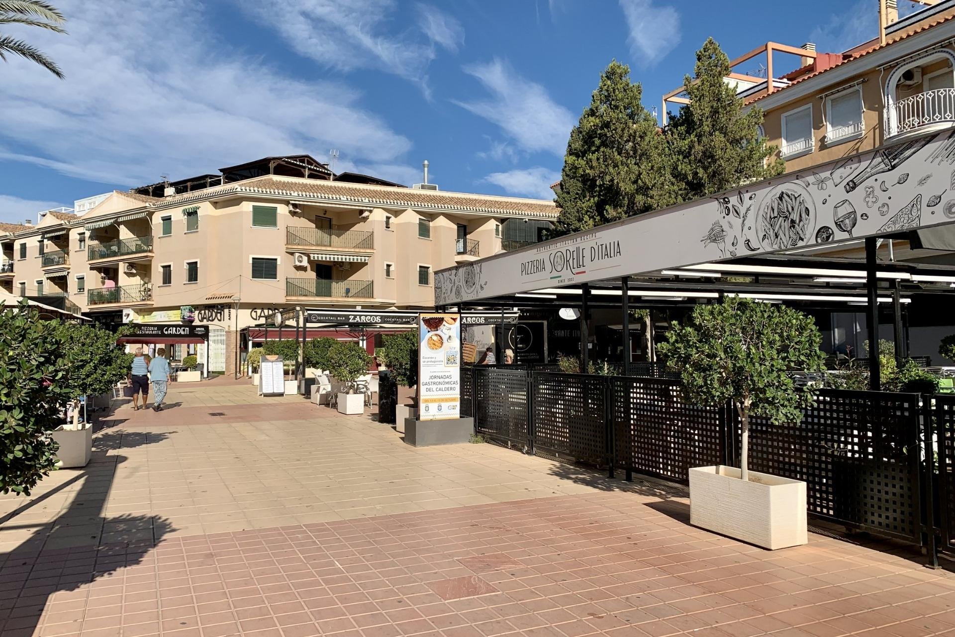 Rynek pierwotny - Villa - Los Alcázares - Playa la Atascadera