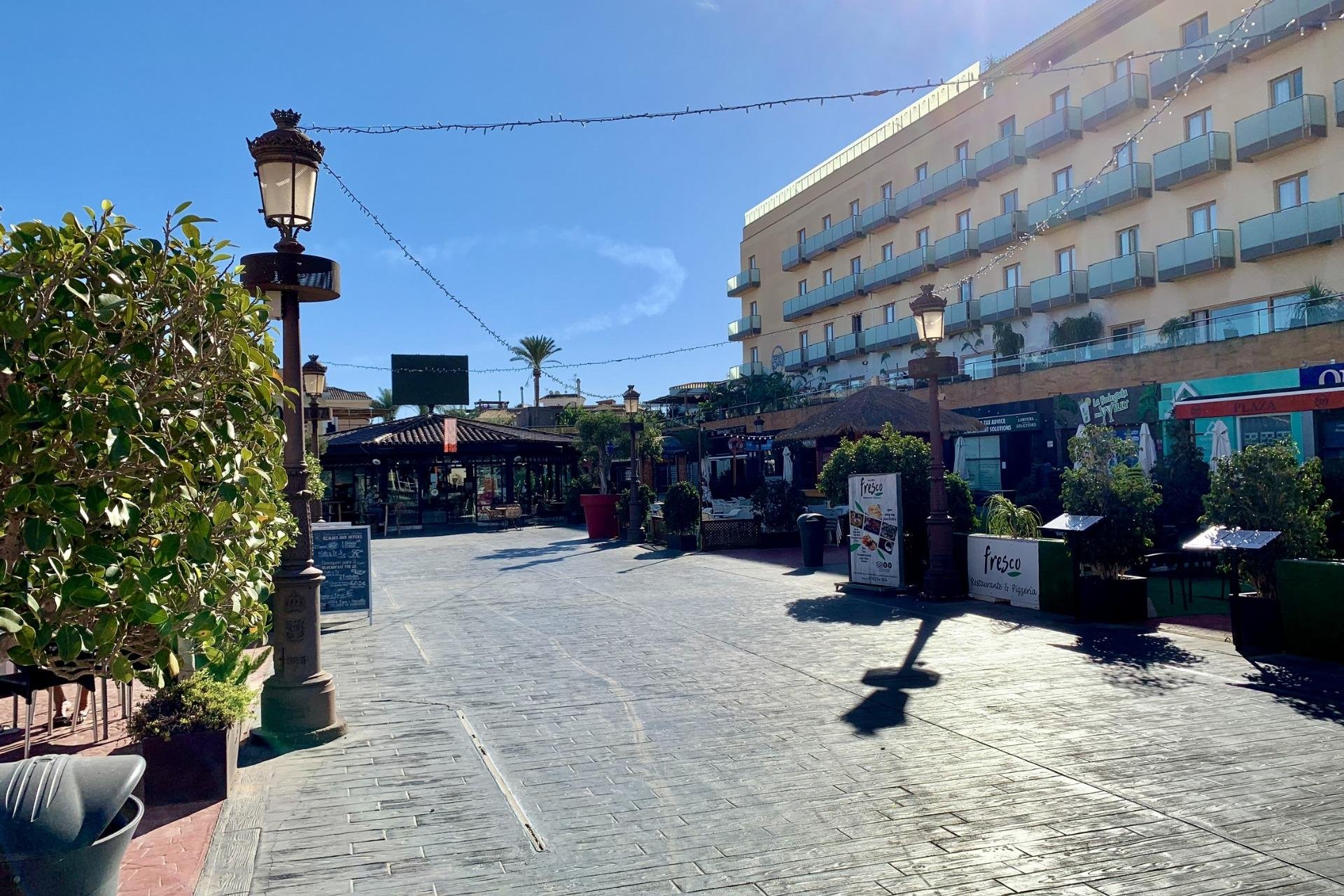 Rynek pierwotny - Villa - Los Alcázares - Playa la Atascadera