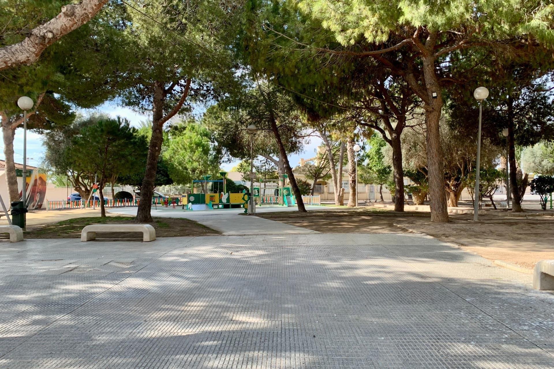 Rynek pierwotny - Villa - Los Alcázares - Torre del Rame