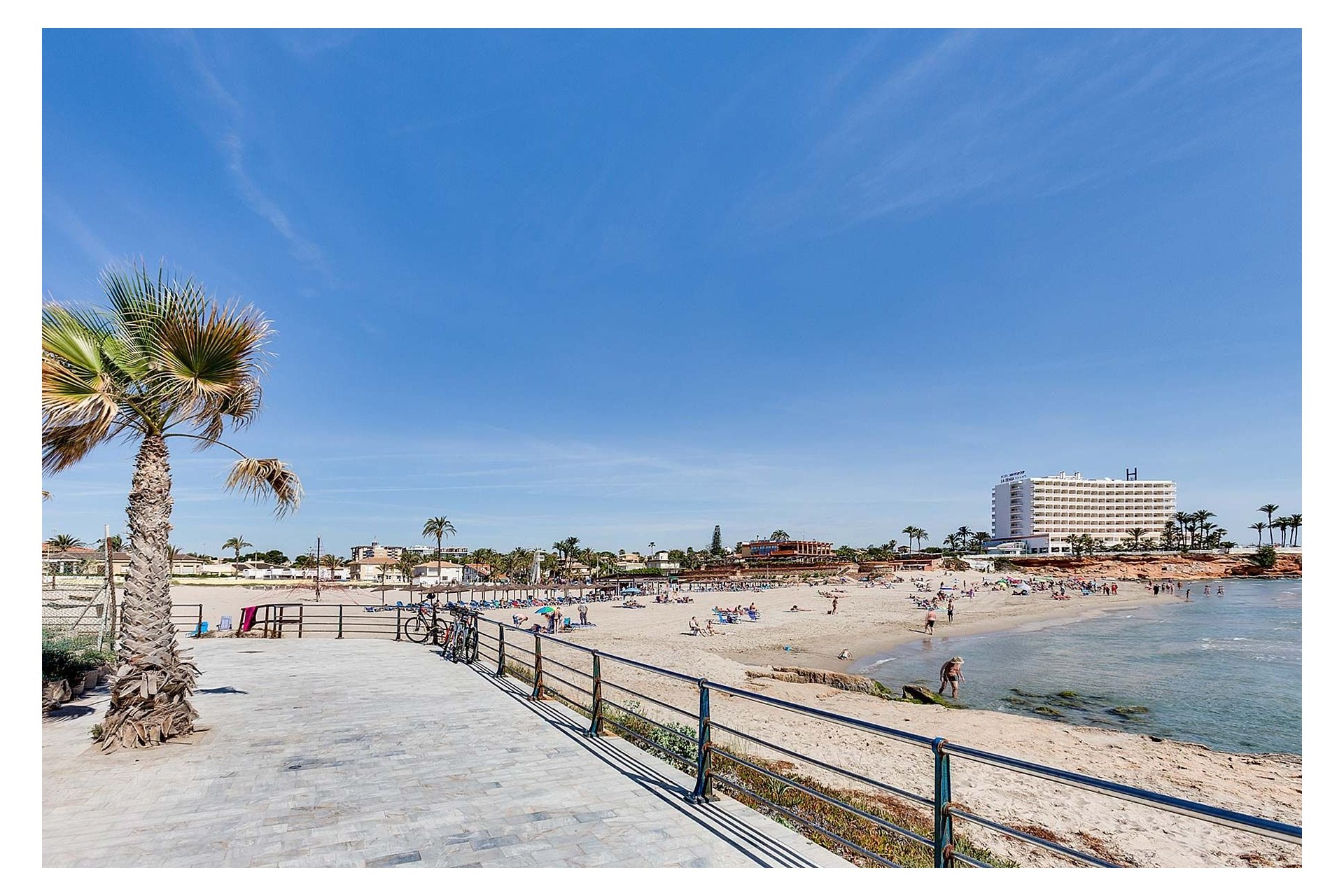Rynek pierwotny - Villa - Orihuela Costa - La Zenia