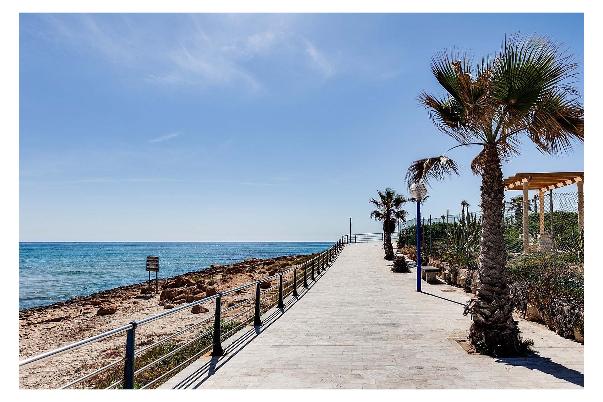Rynek pierwotny - Villa - Orihuela Costa - La Zenia