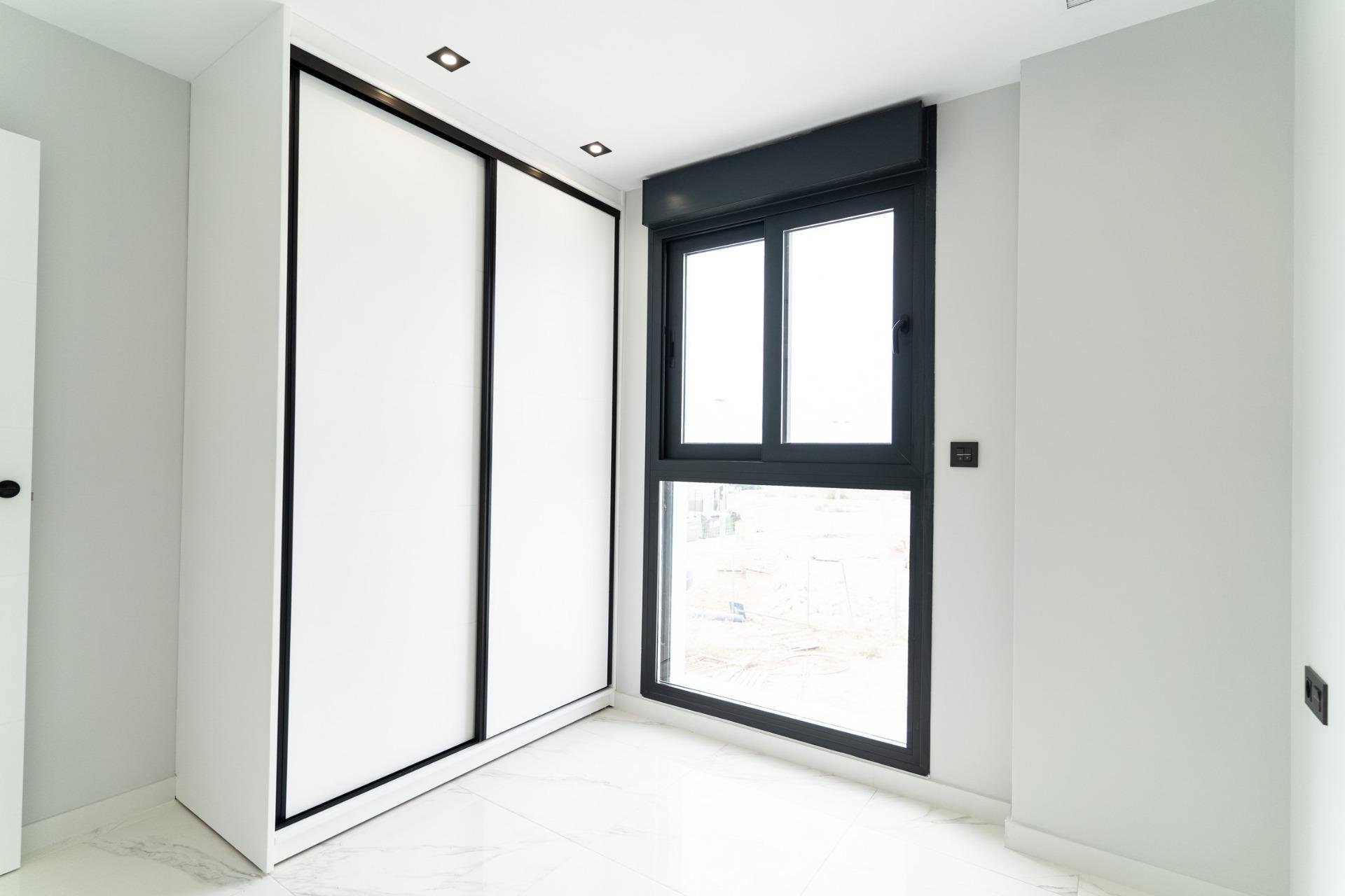 Rynek pierwotny - Villa - Orihuela Costa - Punta Prima