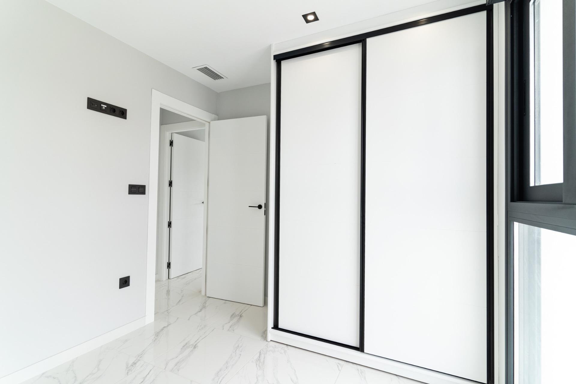 Rynek pierwotny - Villa - Orihuela Costa - Punta Prima