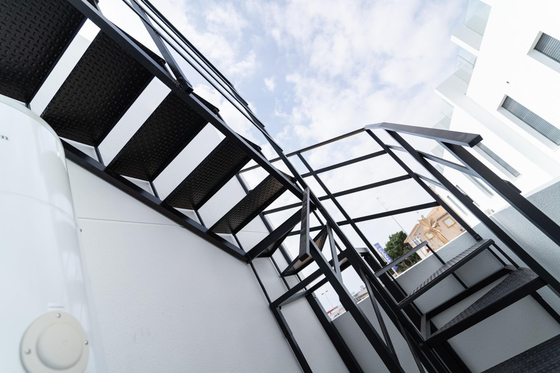 Rynek pierwotny - Villa - Orihuela Costa - Punta Prima