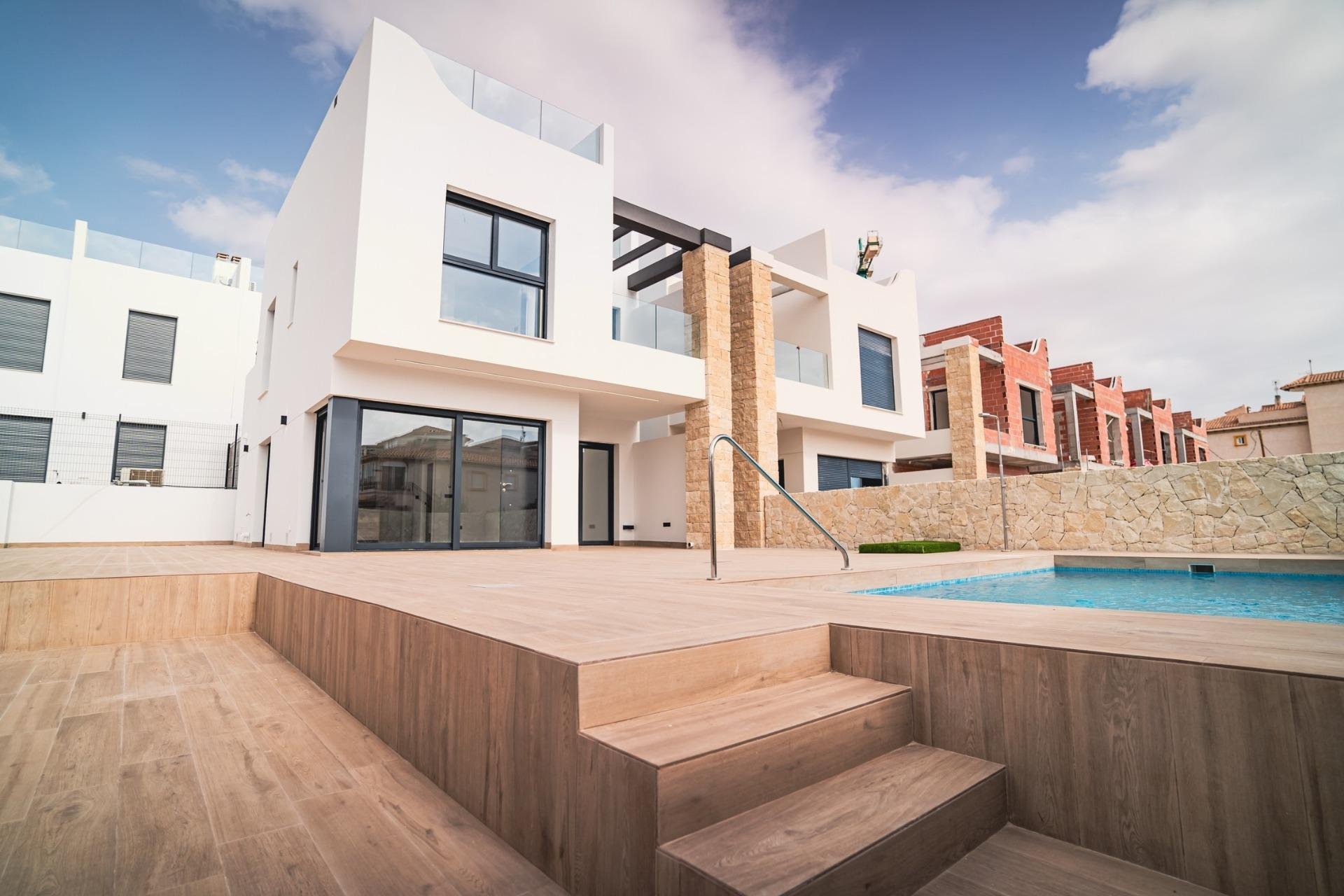 Rynek pierwotny - Villa - Orihuela Costa - Punta Prima