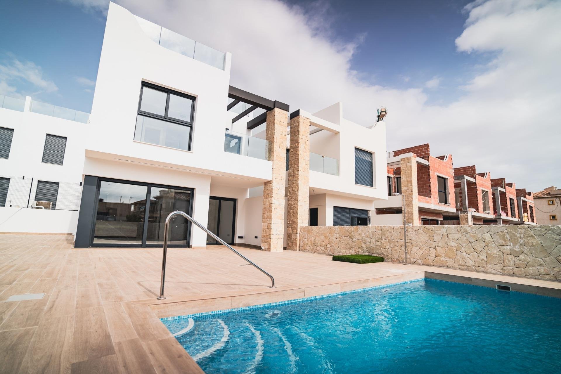 Rynek pierwotny - Villa - Orihuela Costa - Punta Prima