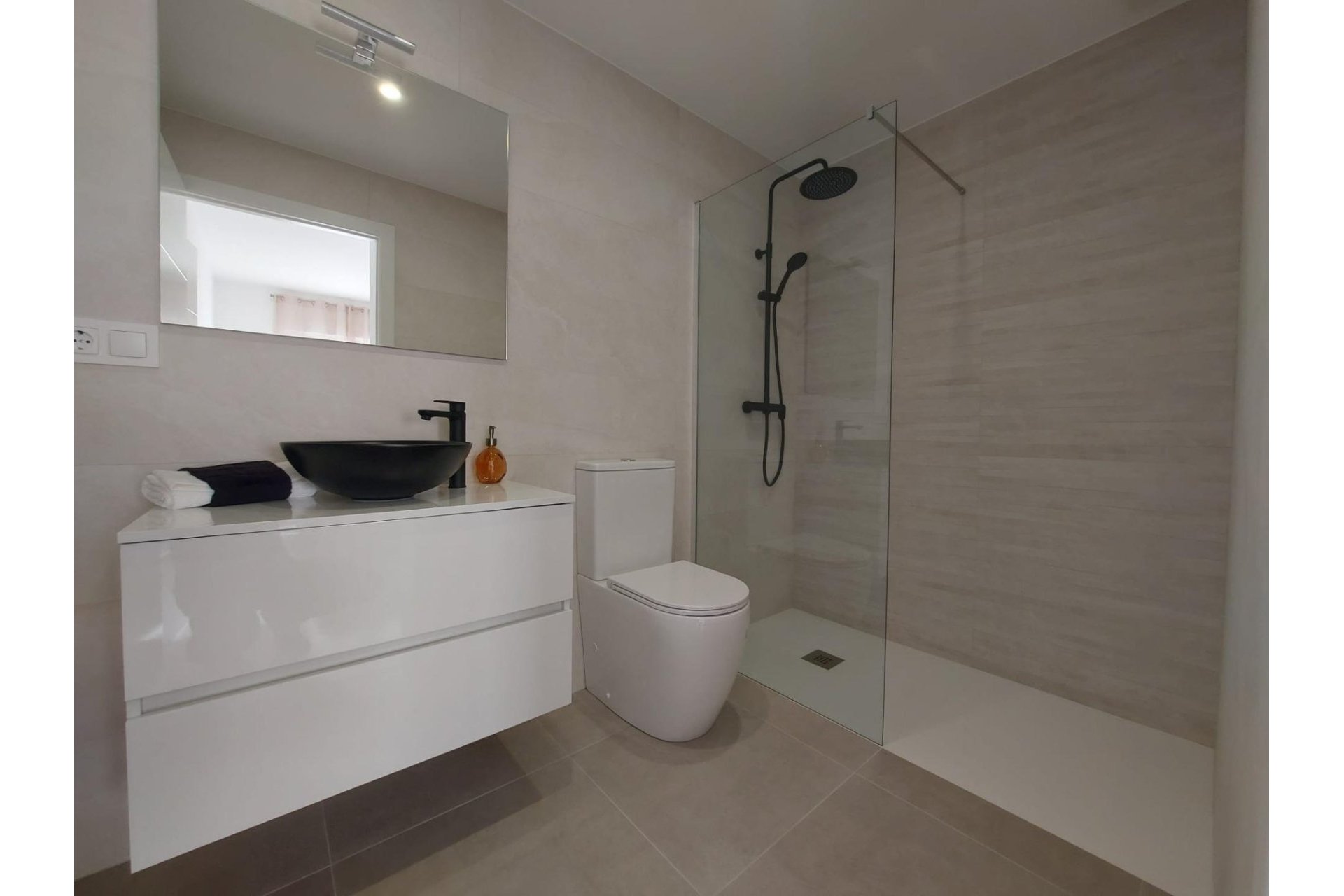 Rynek pierwotny - Villa - Torre Pacheco - Roldán