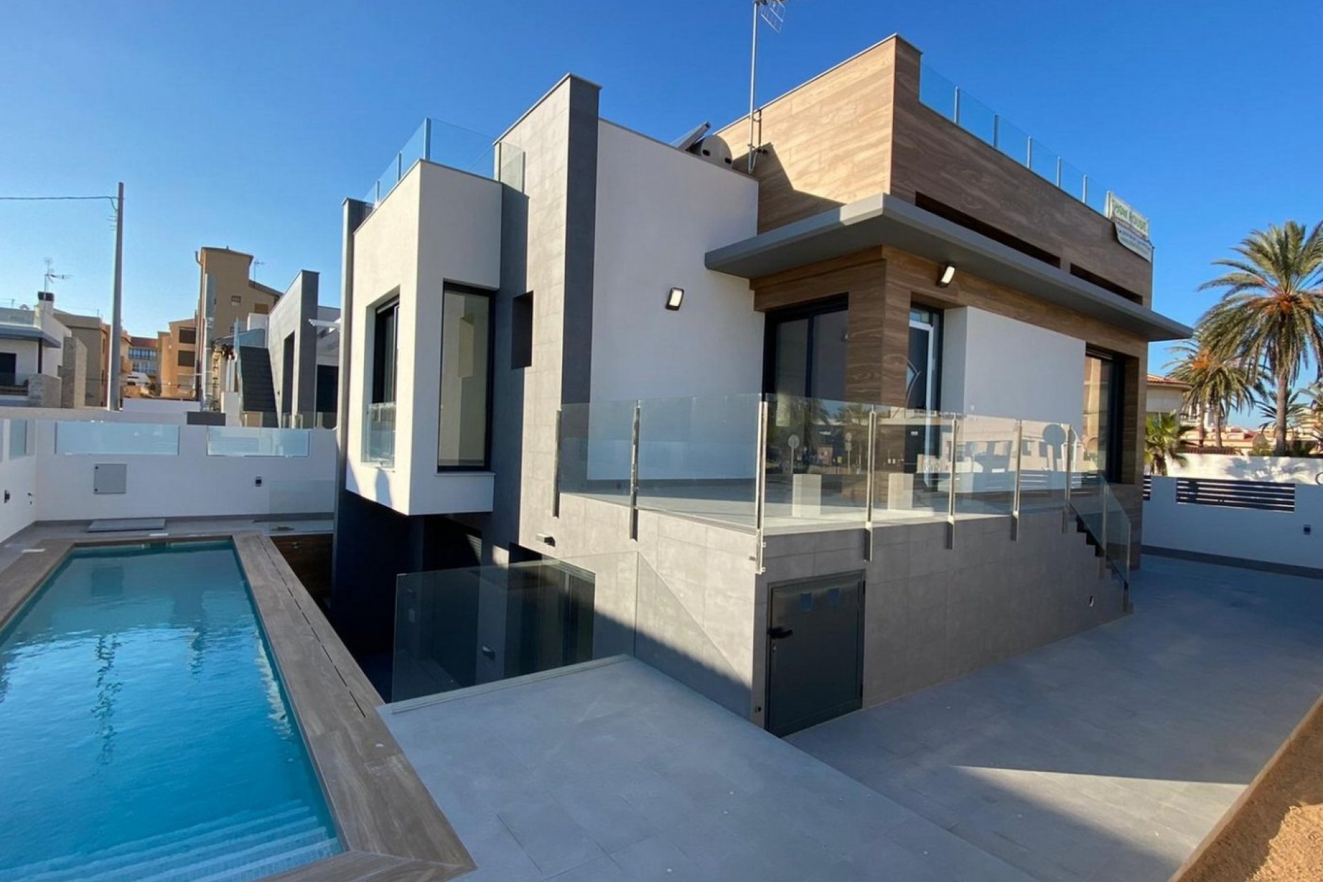Rynek pierwotny - Villa - Torrevieja - La Mata